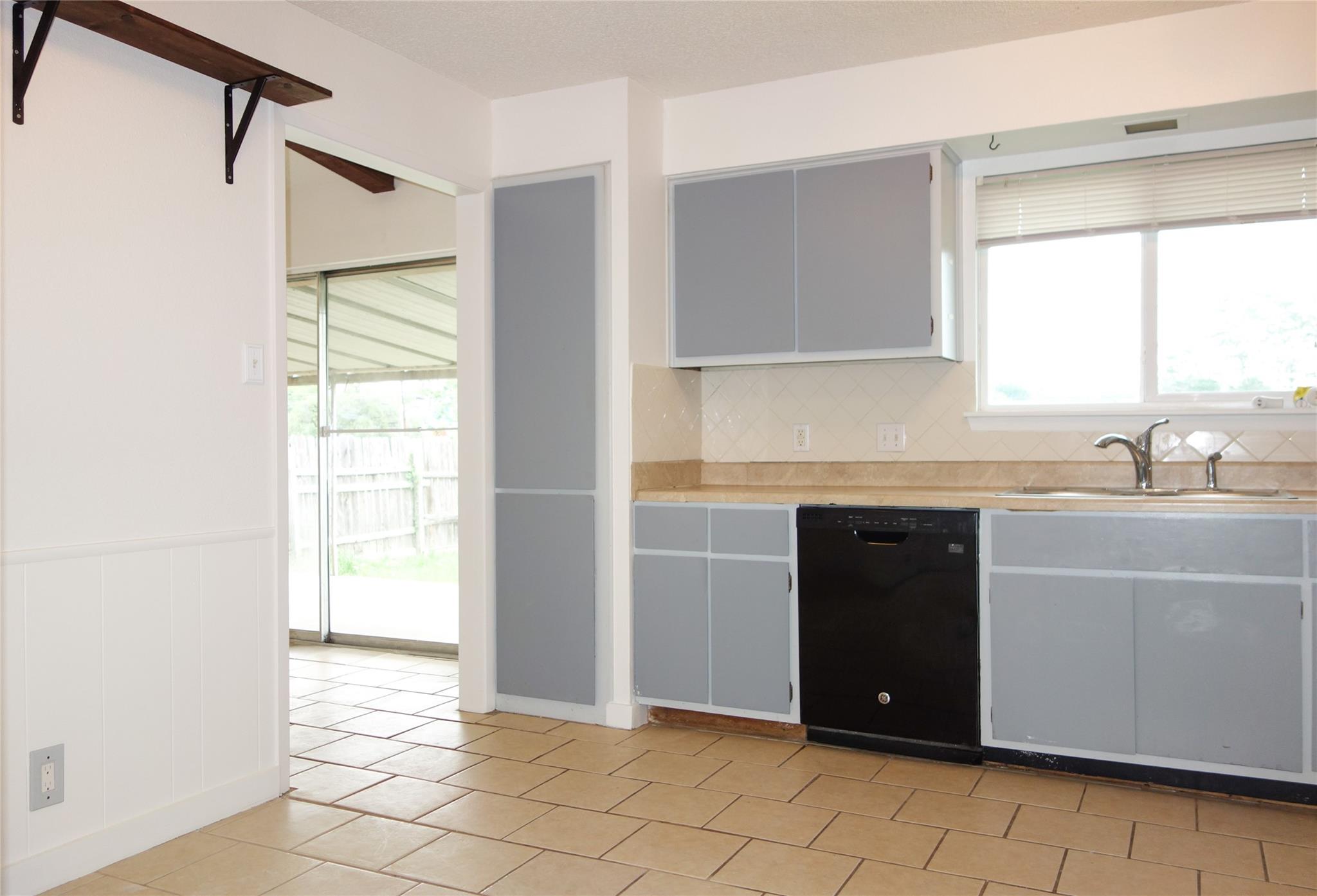 1416 Cardinal Hill Dr # A, Austin, TX 78758