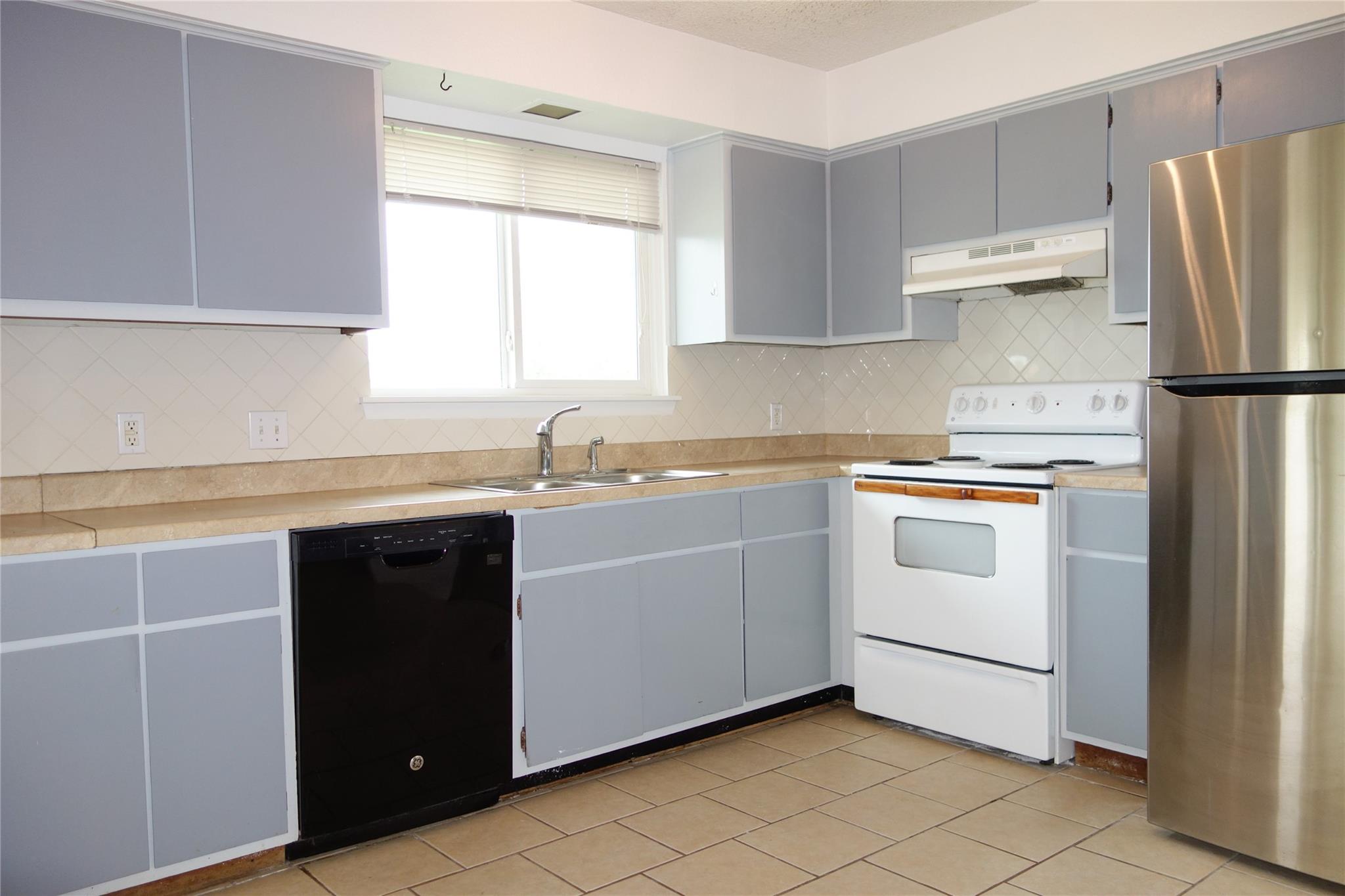 1416 Cardinal Hill Dr # A, Austin, TX 78758