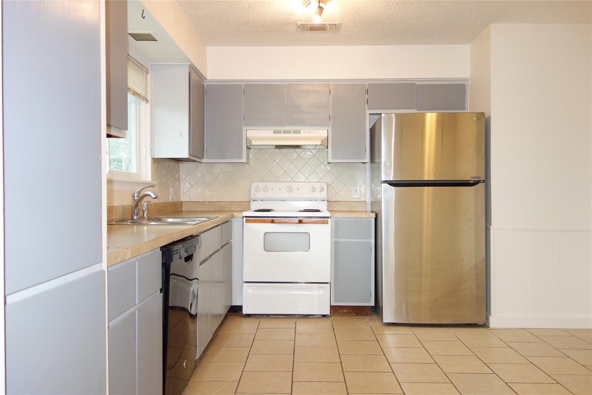 1416 Cardinal Hill Dr # A, Austin, TX 78758