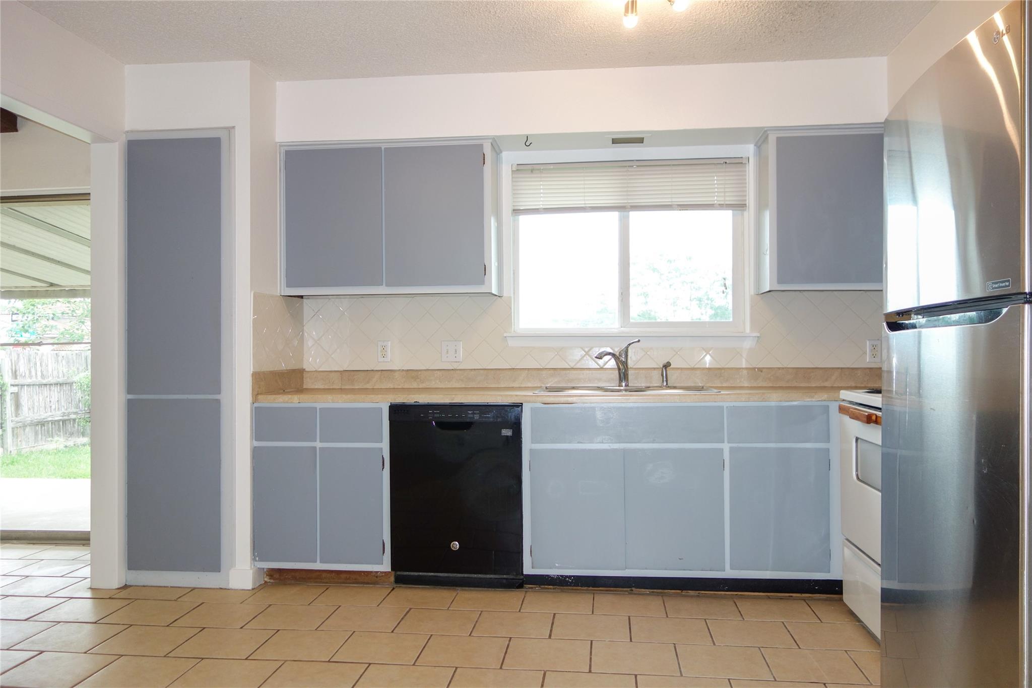 1416 Cardinal Hill Dr # A, Austin, TX 78758