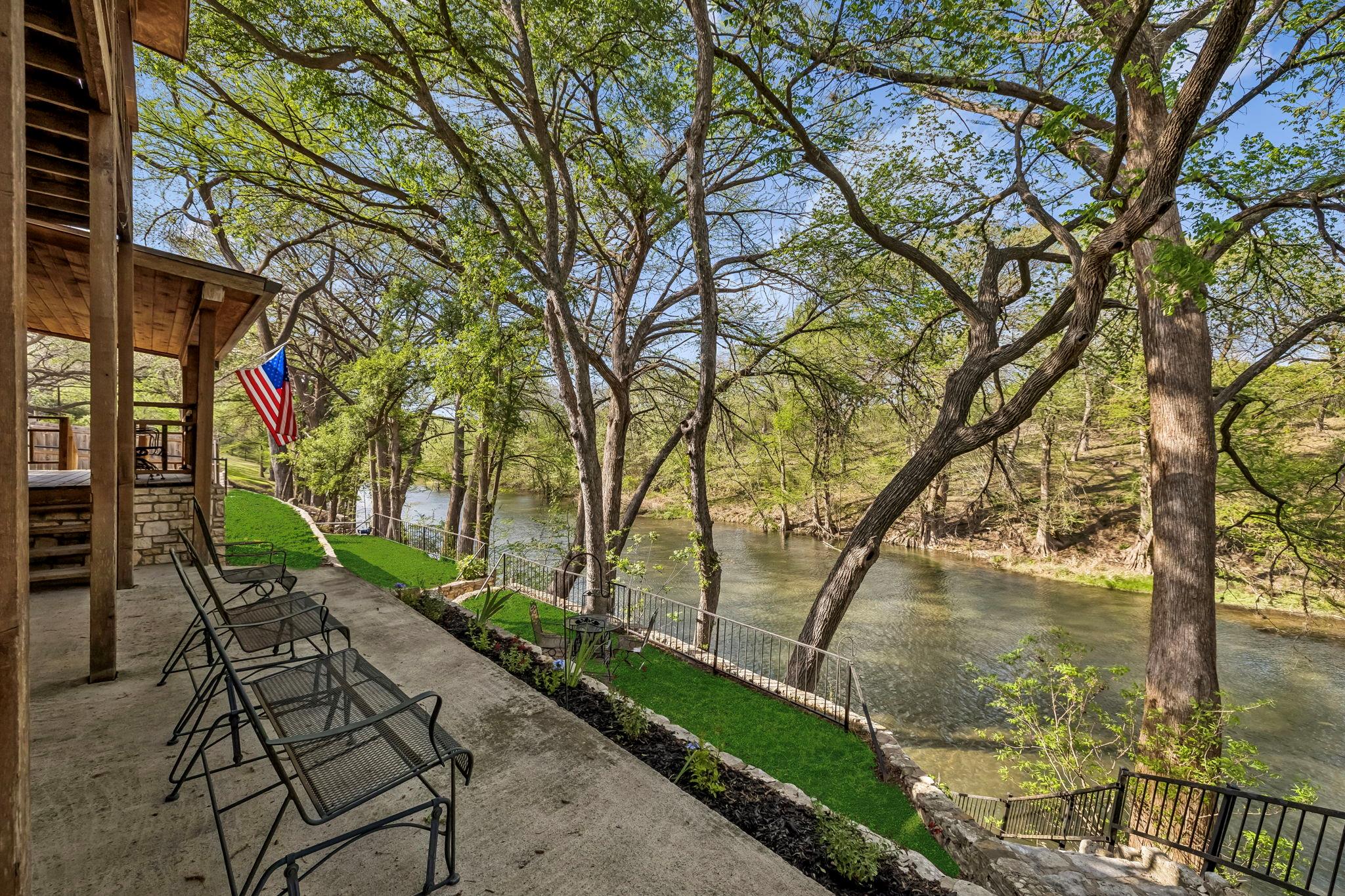 2630 Ponderosa Dr, New Braunfels, TX 78132