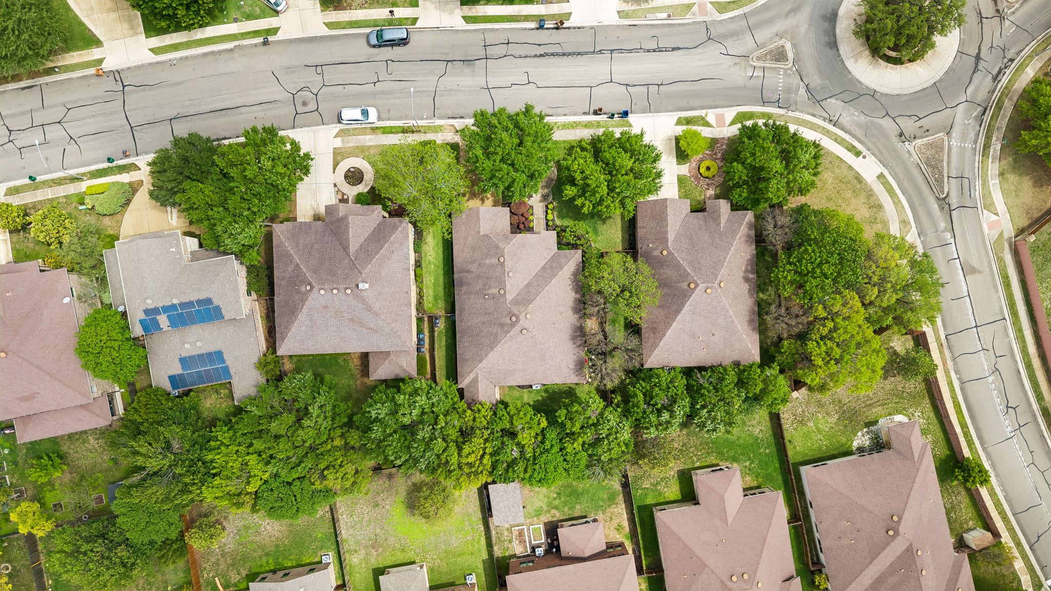 309 Island Oak Dr, Austin, TX 78748