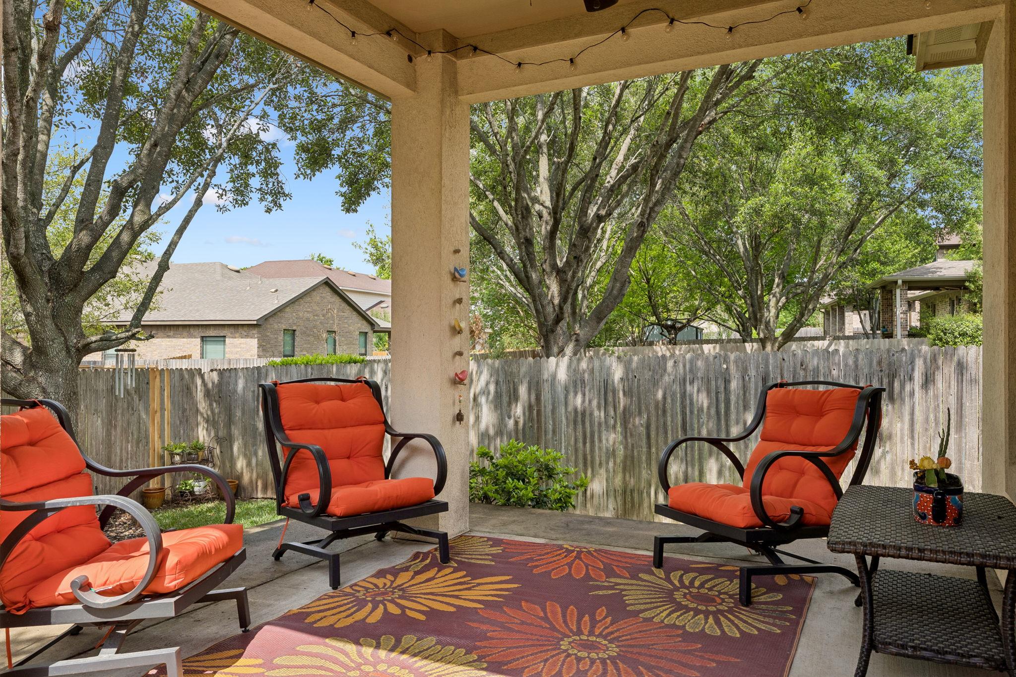 309 Island Oak Dr, Austin, TX 78748