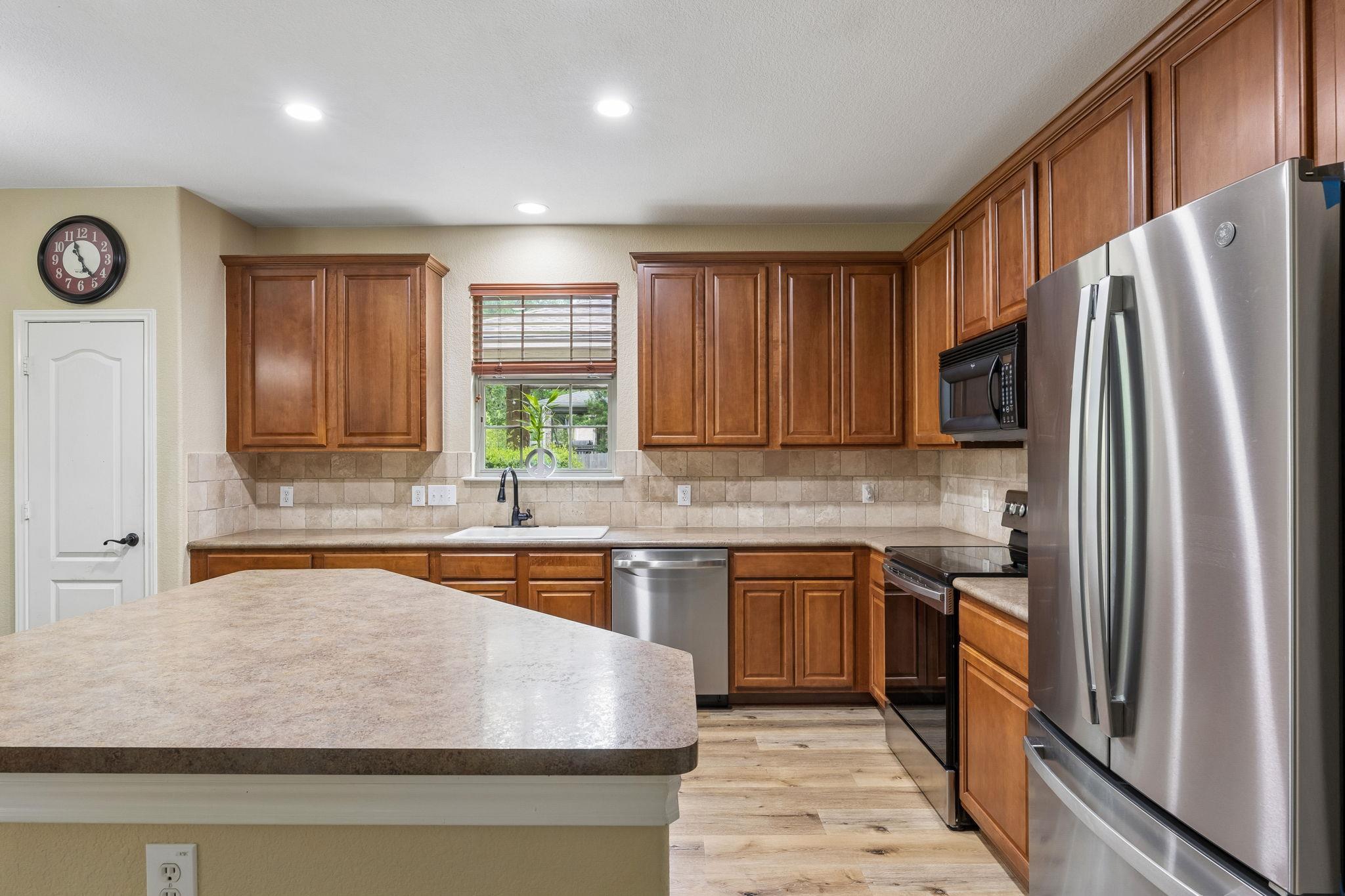 309 Island Oak Dr, Austin, TX 78748