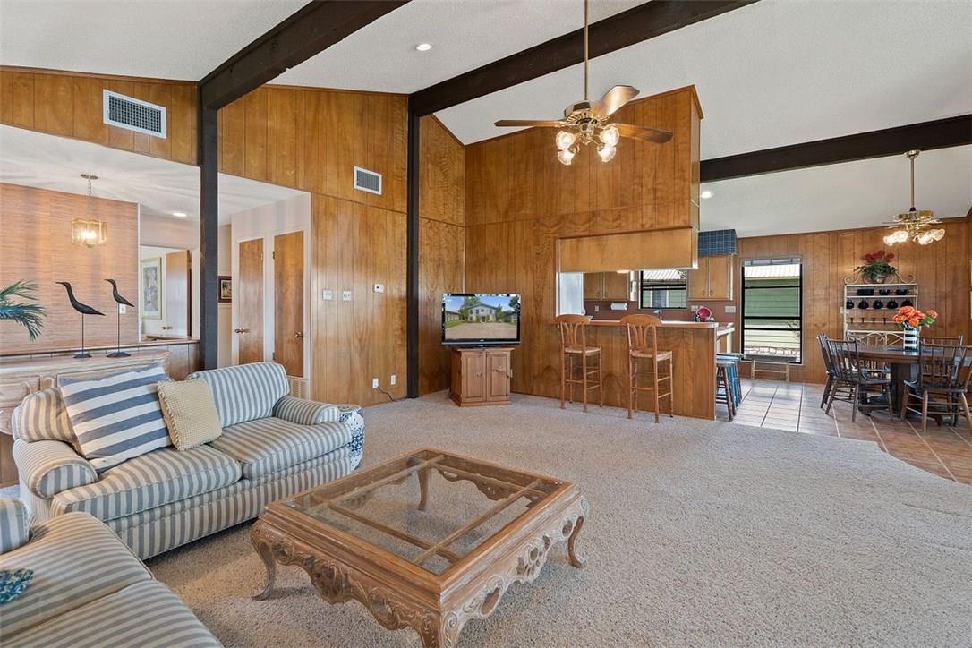 132 Web Isle Dr, Marble Falls, TX 78654