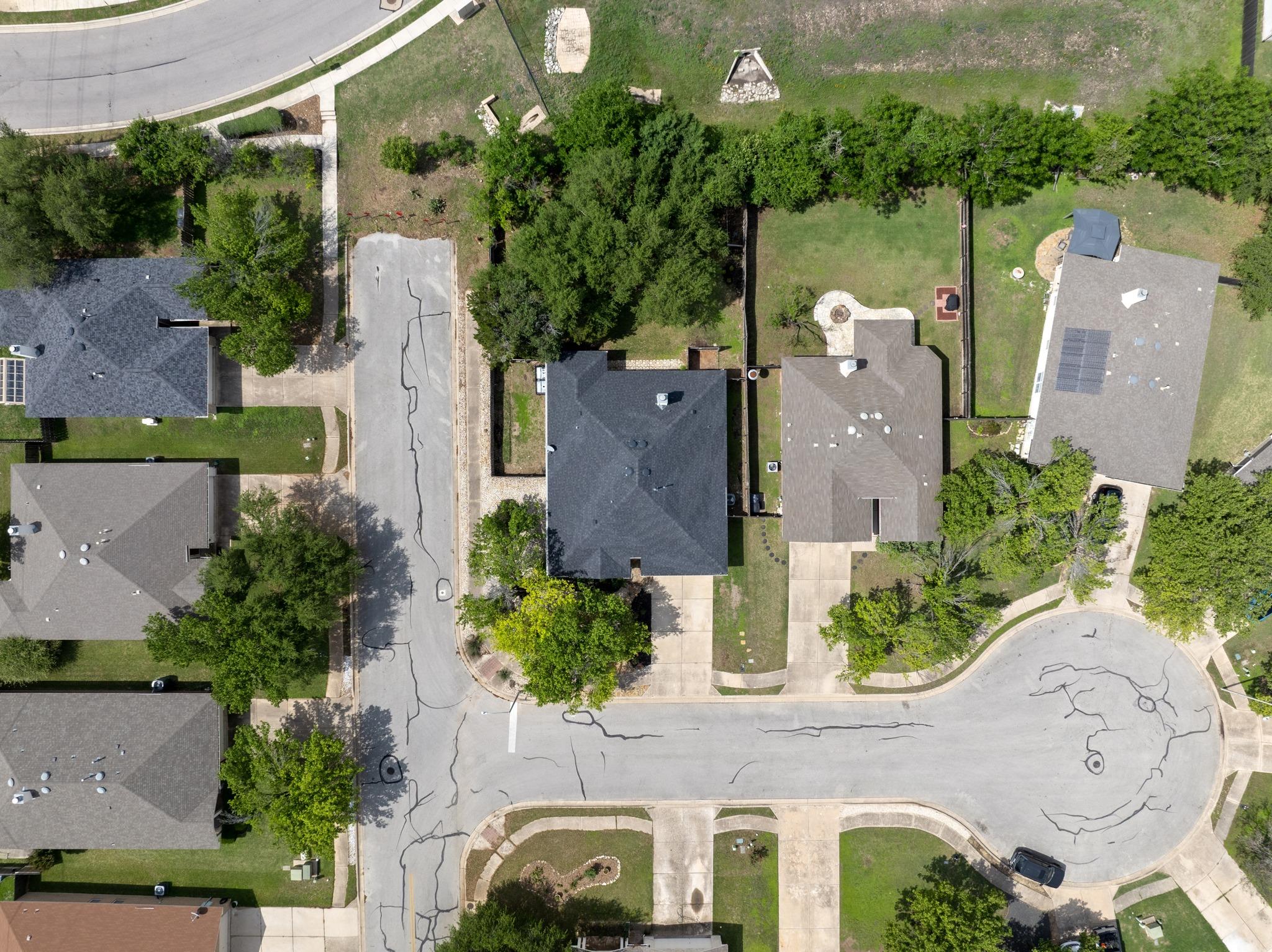 1001 Mapleridge Cir, Leander, TX 78641