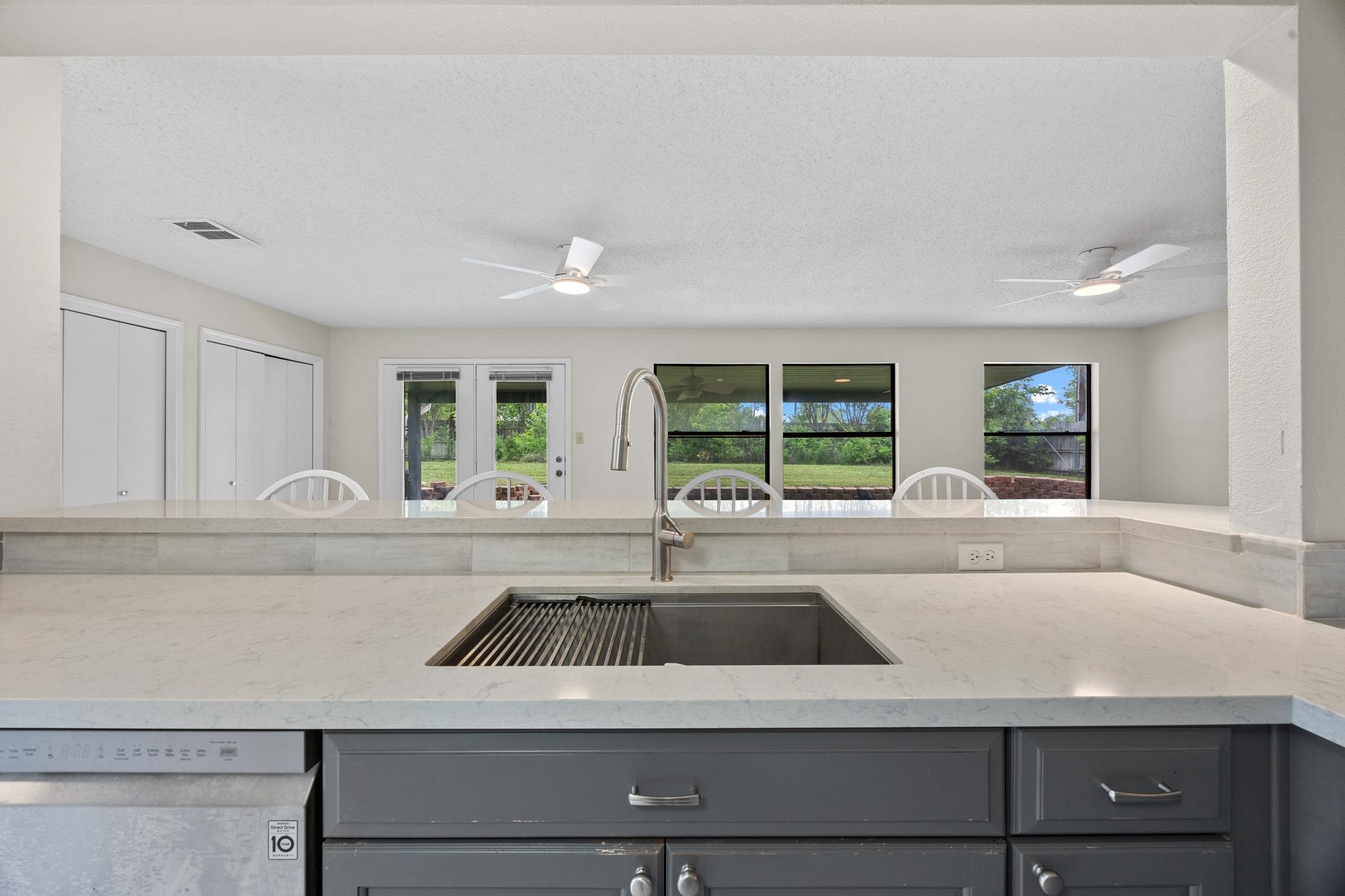 1000 W Noton St, Pflugerville, TX 78660