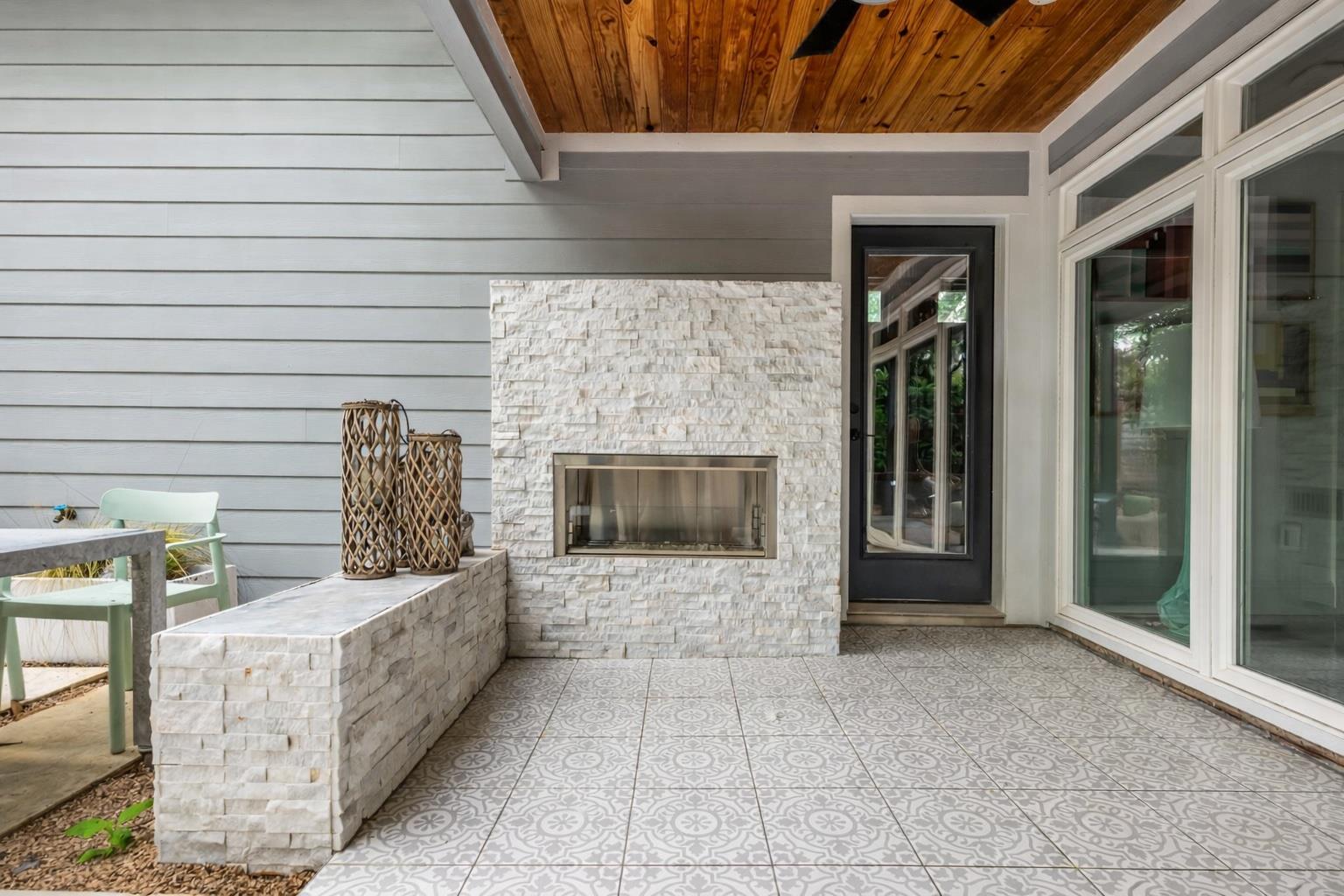 123 Havana St, Austin, TX 78704