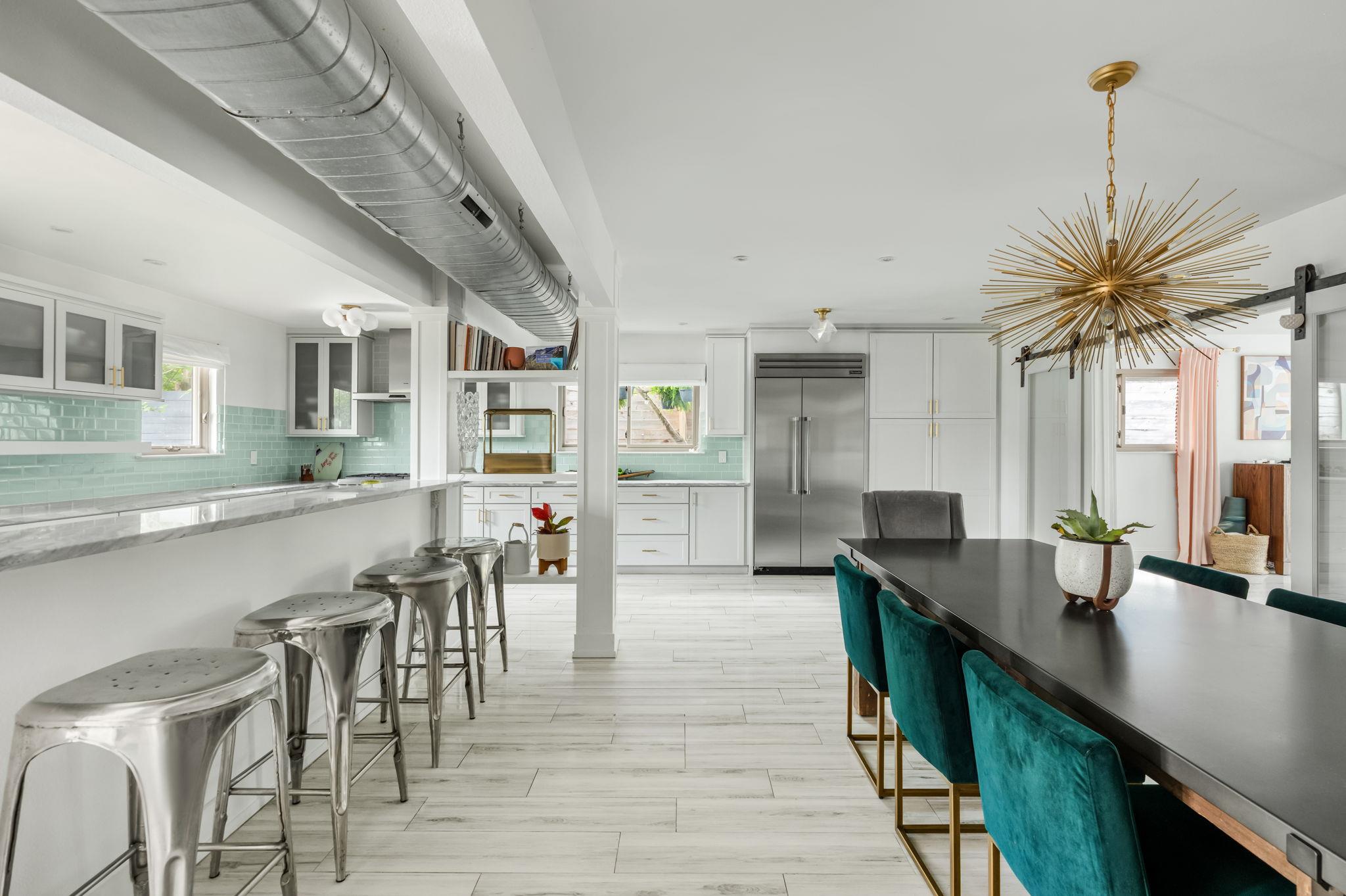 123 Havana St, Austin, TX 78704