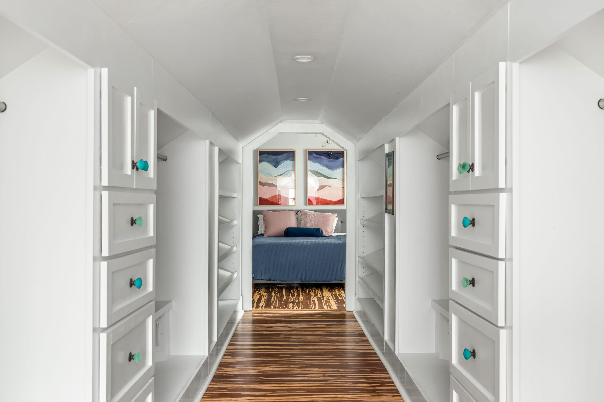 123 Havana St, Austin, TX 78704