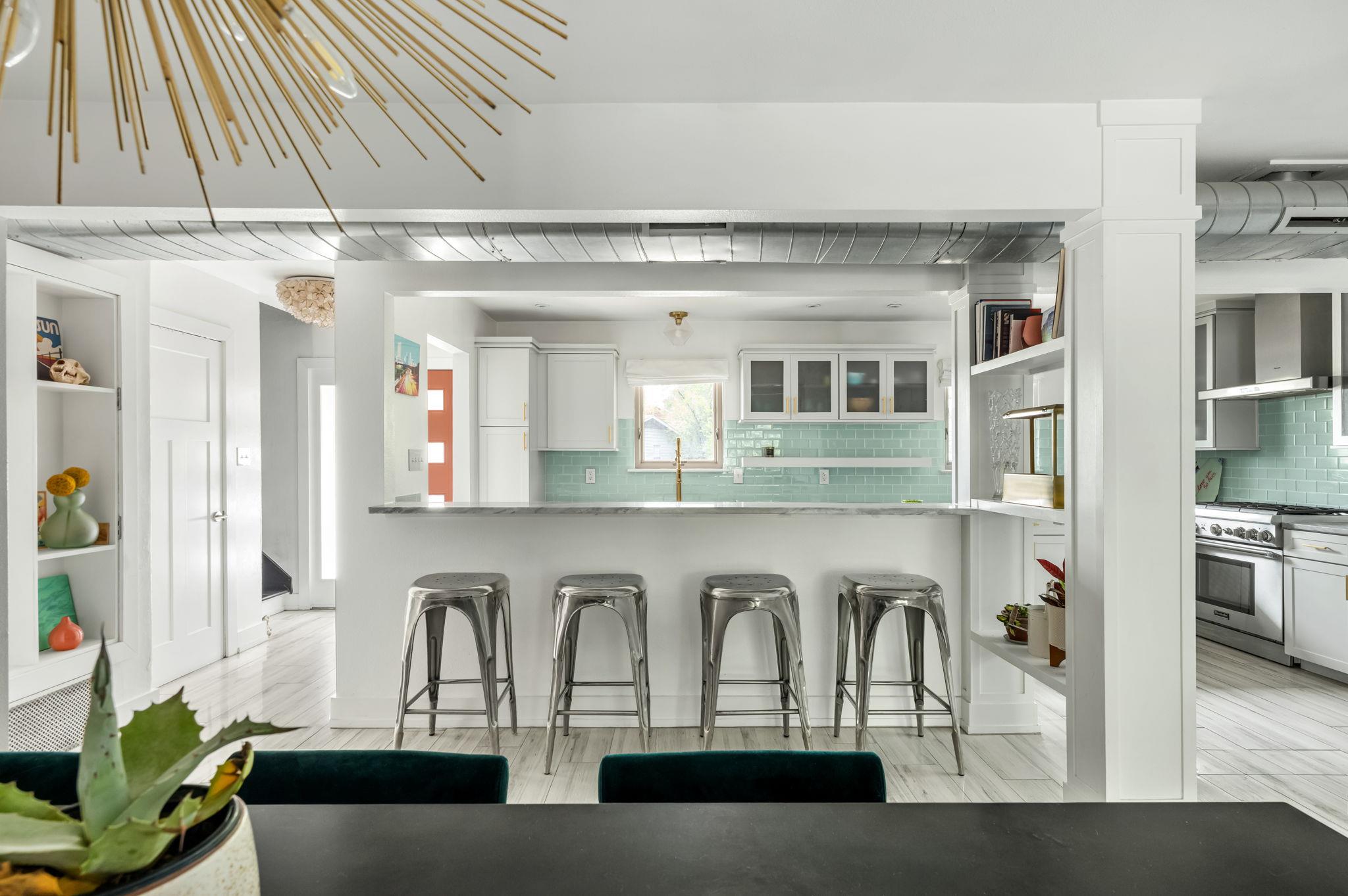 123 Havana St, Austin, TX 78704