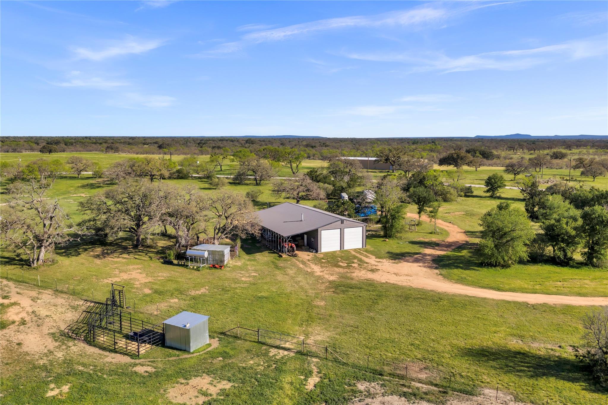 6475 County Road 216, Llano, TX 78643