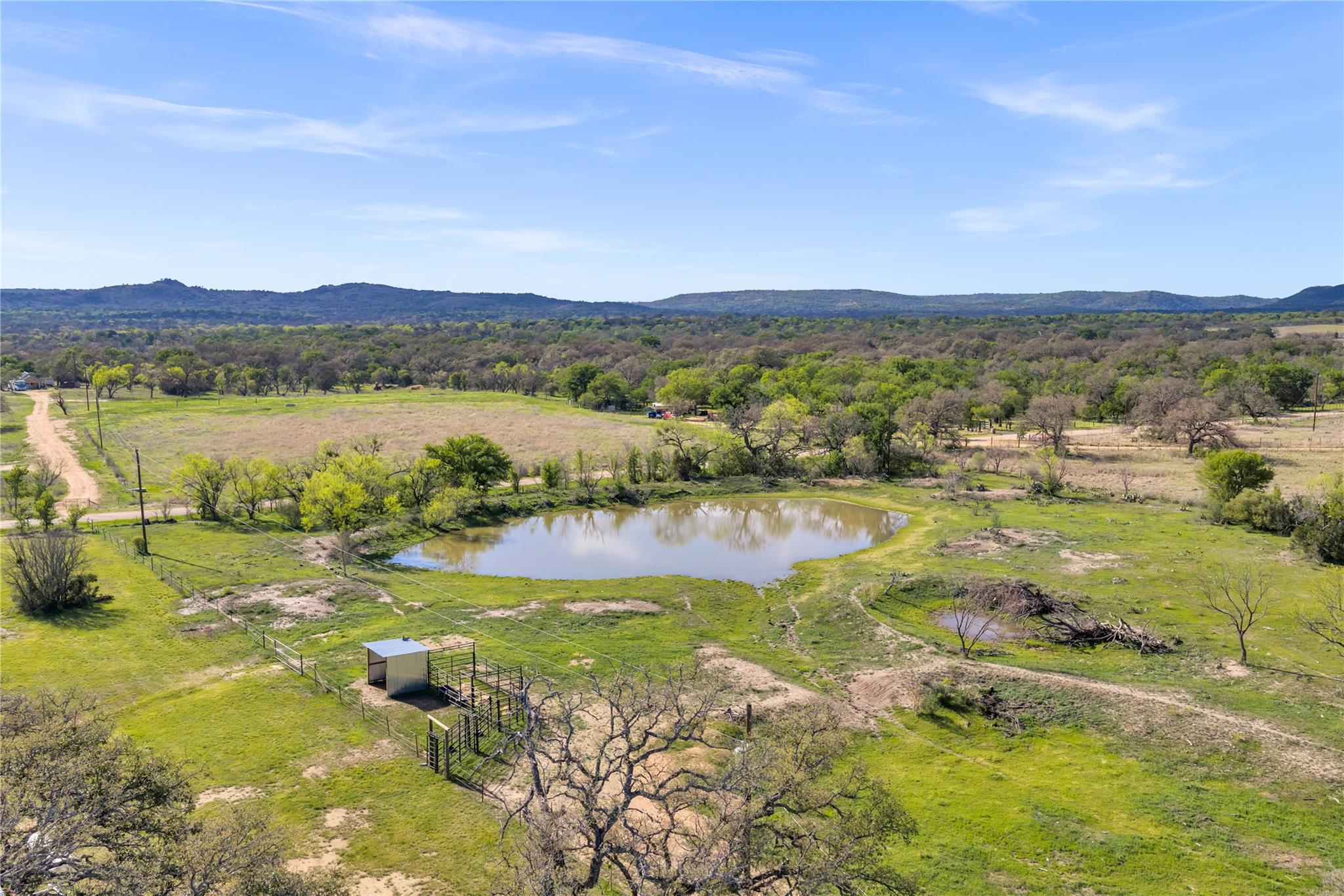 6475 County Road 216, Llano, TX 78643