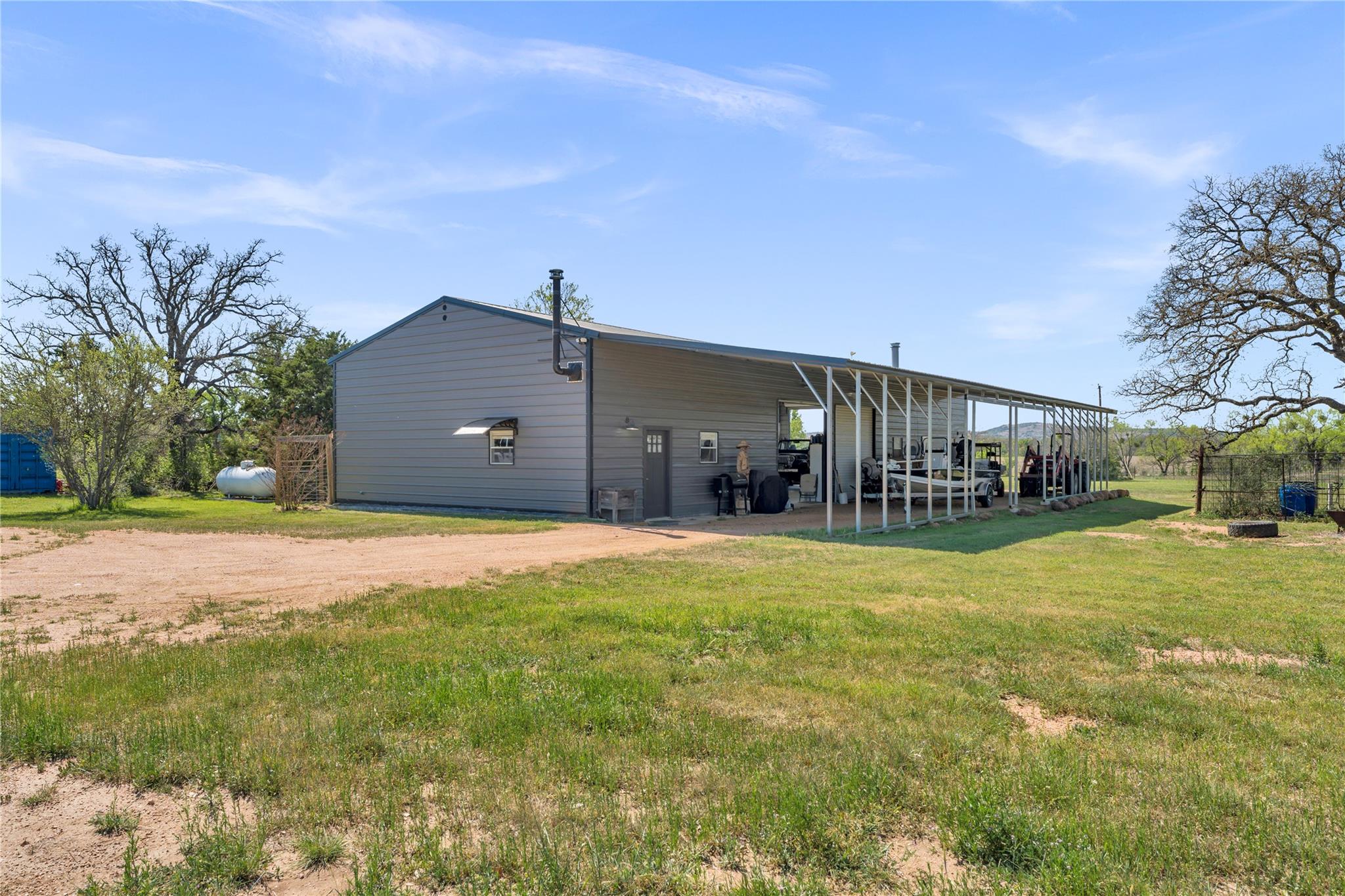 6475 County Road 216, Llano, TX 78643