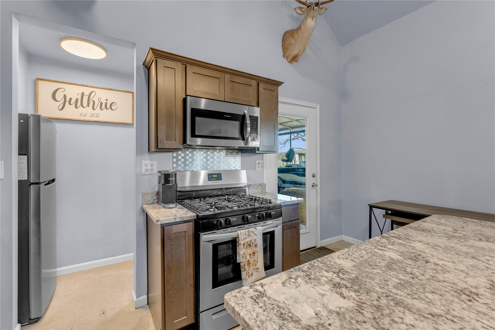 6475 County Road 216, Llano, TX 78643