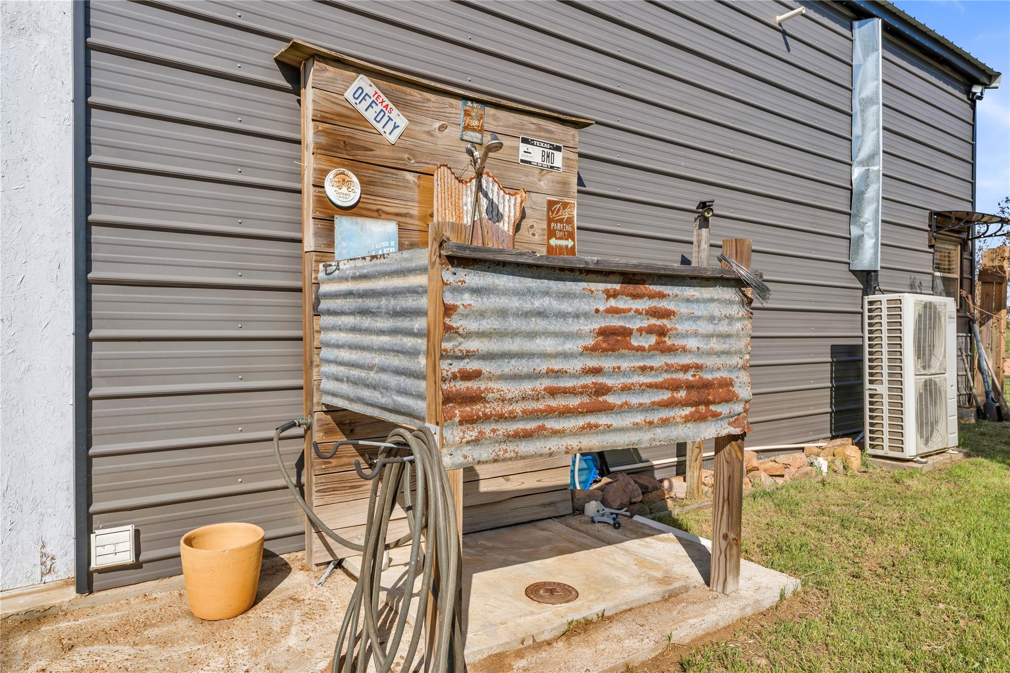 6475 County Road 216, Llano, TX 78643