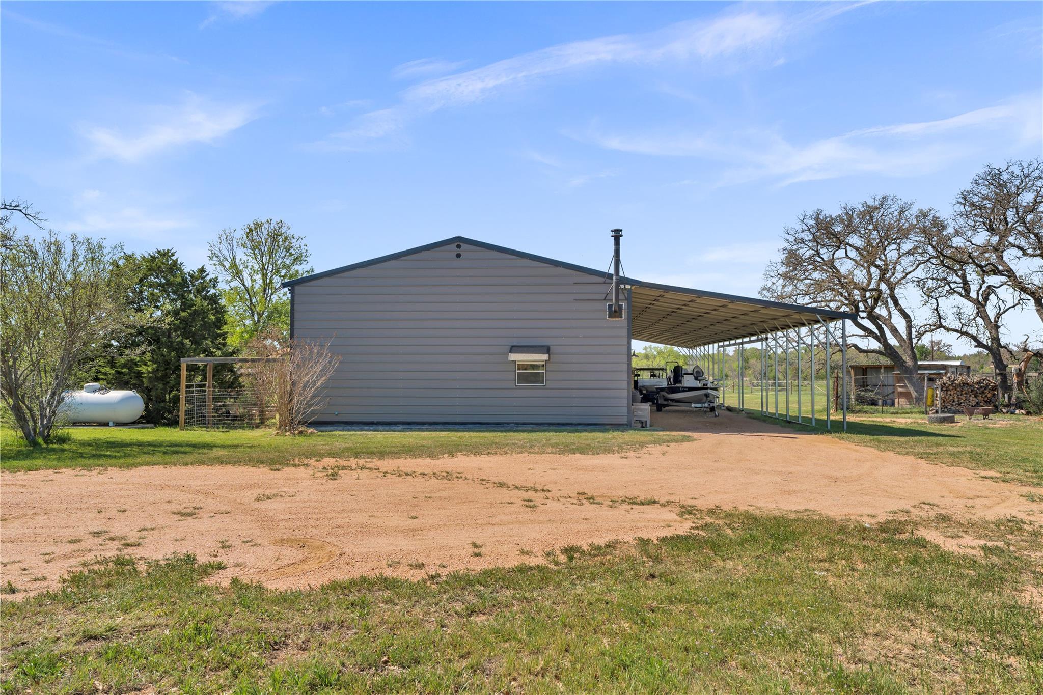6475 County Road 216, Llano, TX 78643