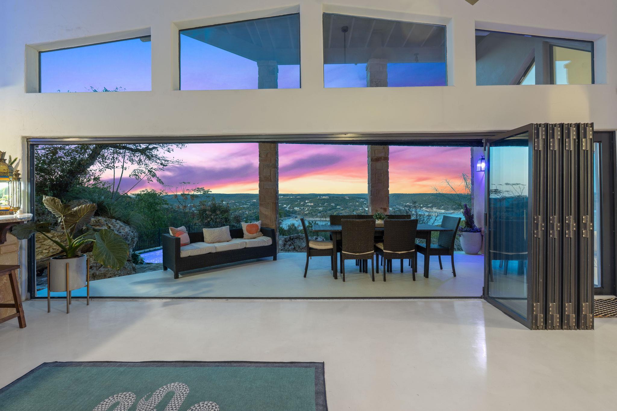 13902 Panorama Dr, Austin, TX 78732