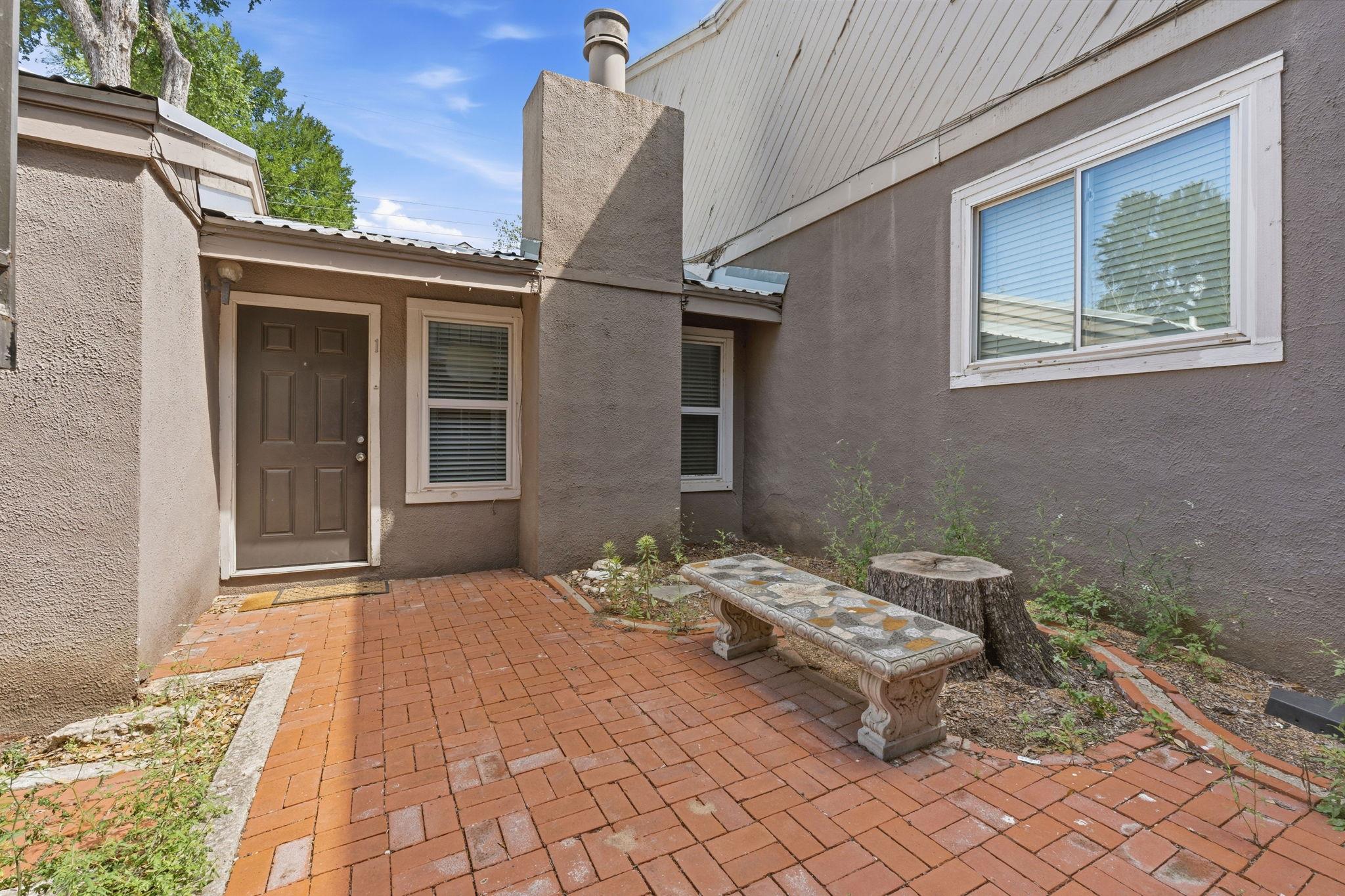 1106 W 22nd St # 1, Austin, TX 78705