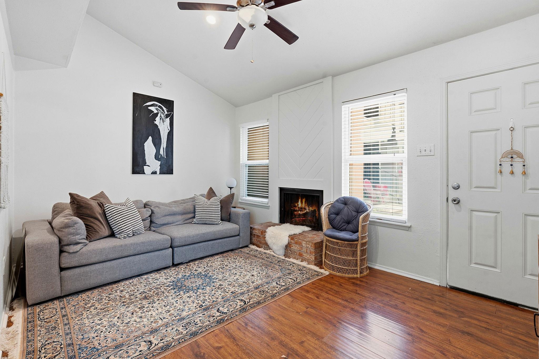 1106 W 22nd St # 1, Austin, TX 78705