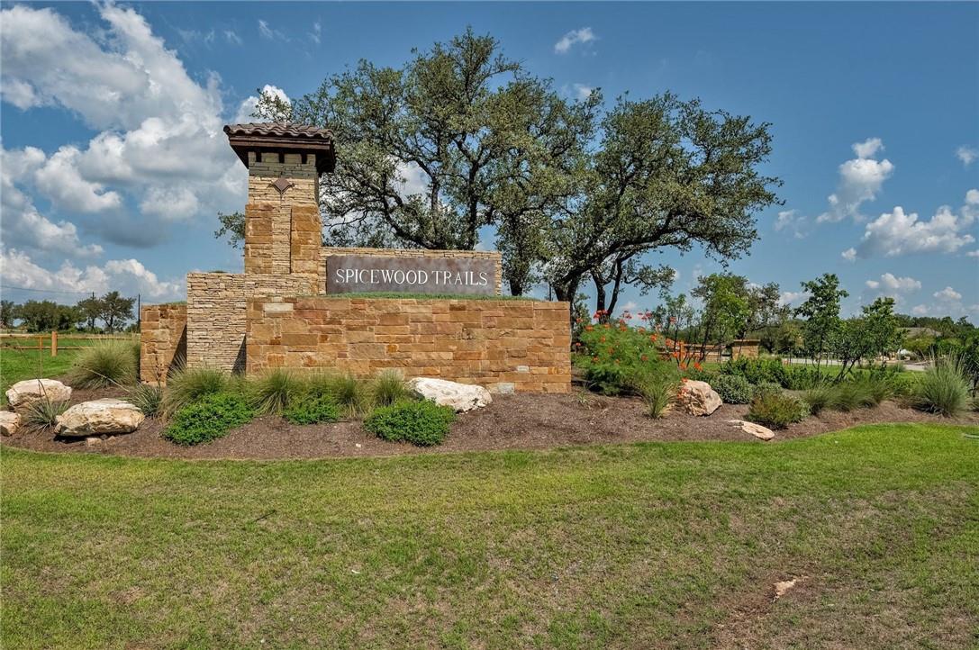 104 Rocky Summit Ct, Spicewood, TX 78669