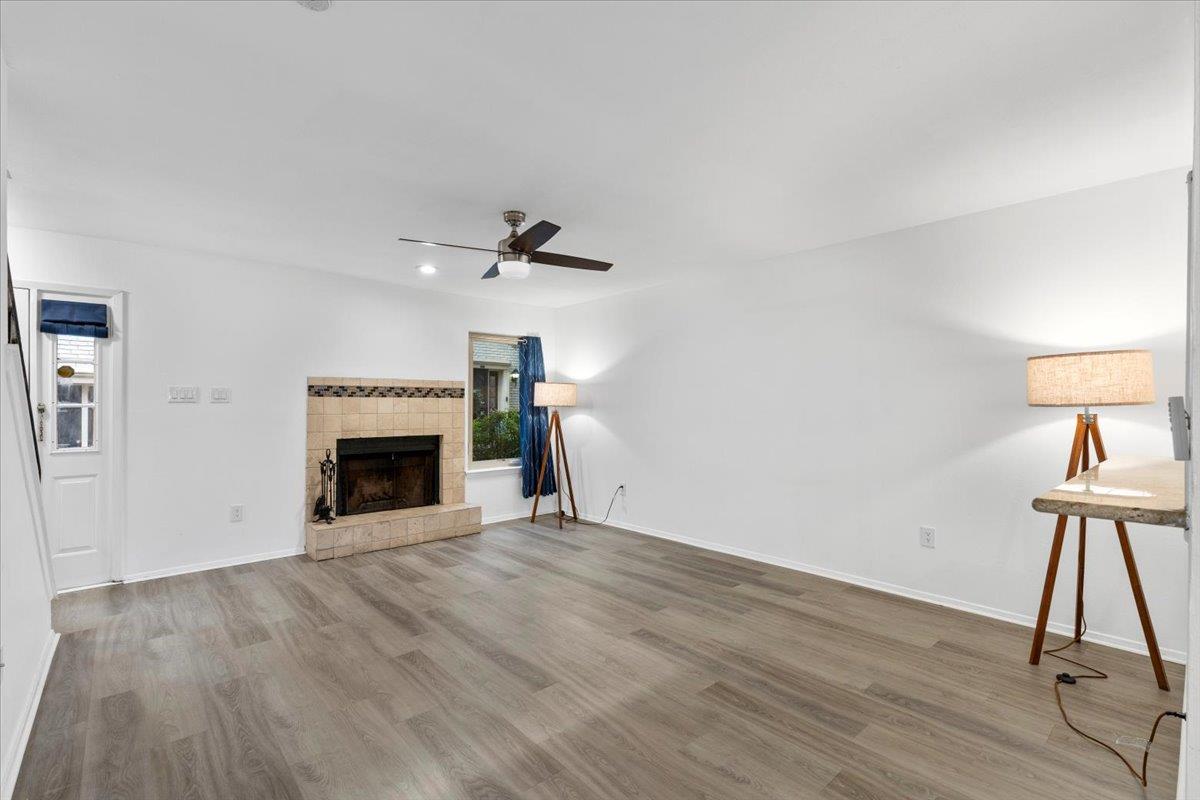 8400 Jamestown Dr # 212, Austin, TX 78758