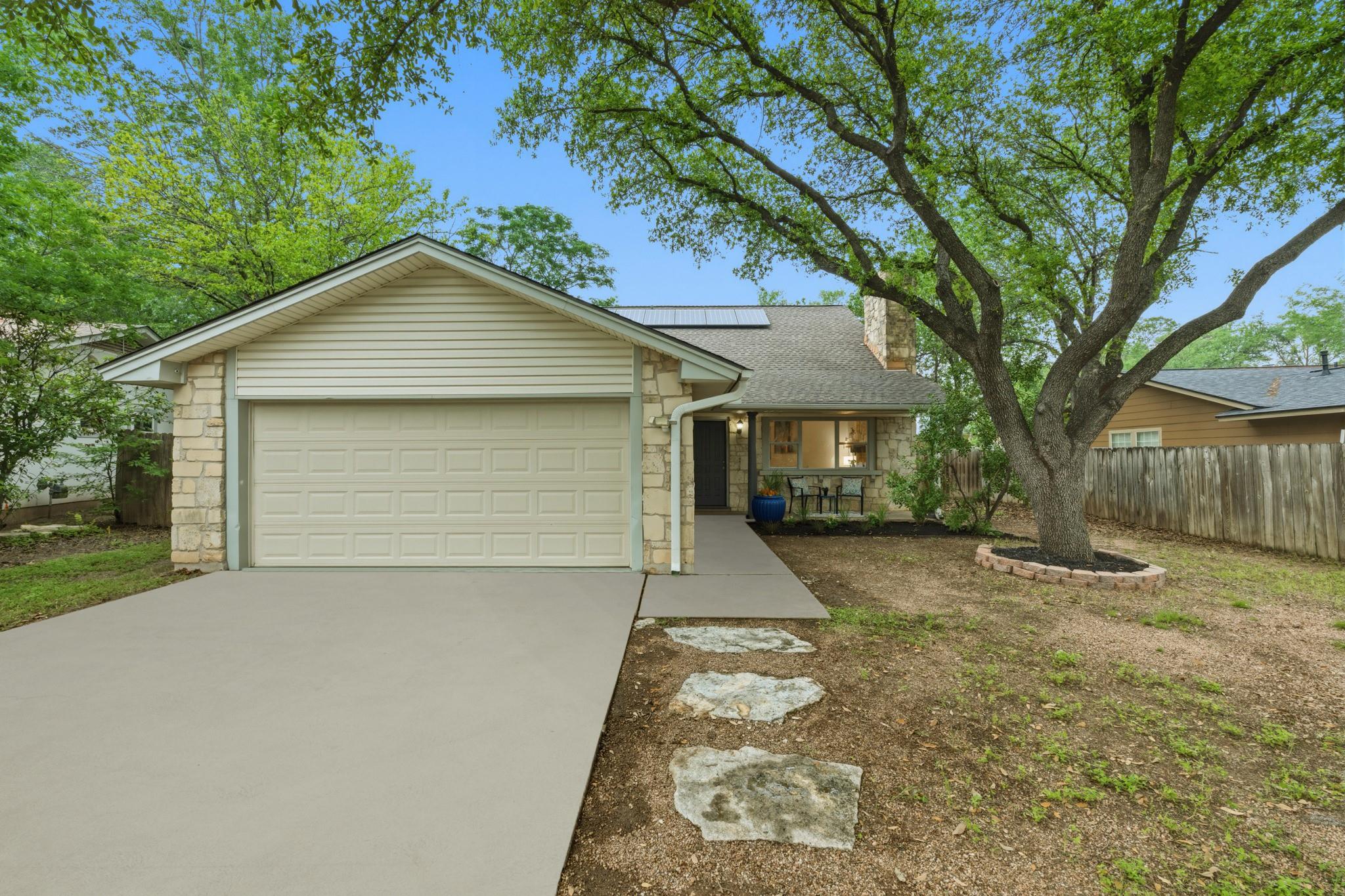 8202 Alcorn Cir, Austin, TX 78748