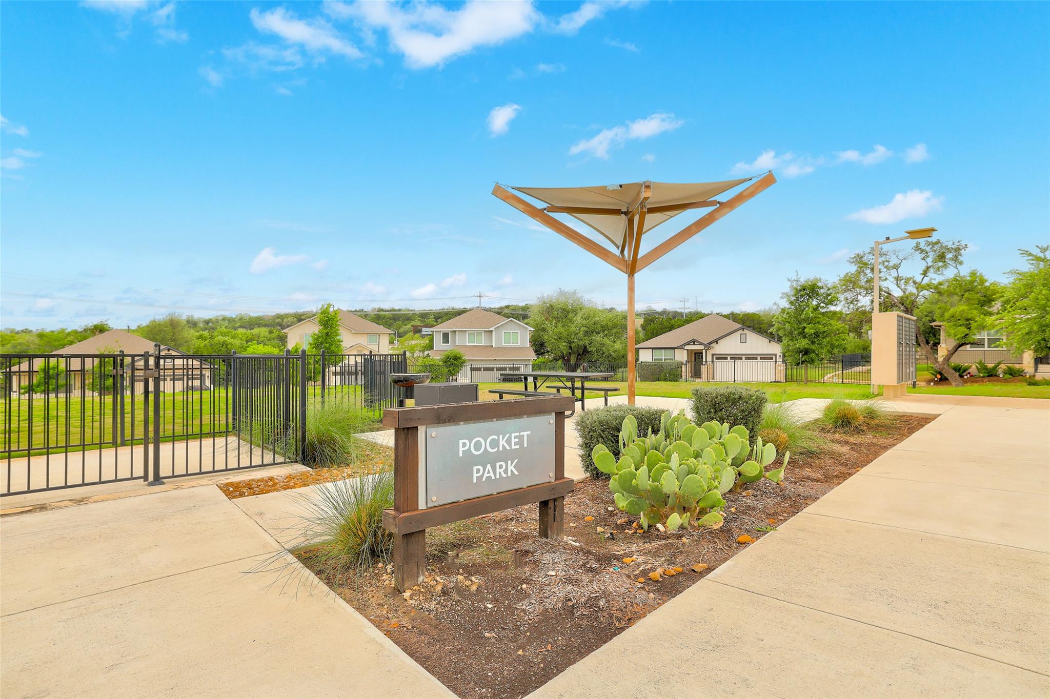 213 Florenz Ln, Georgetown, TX 78628