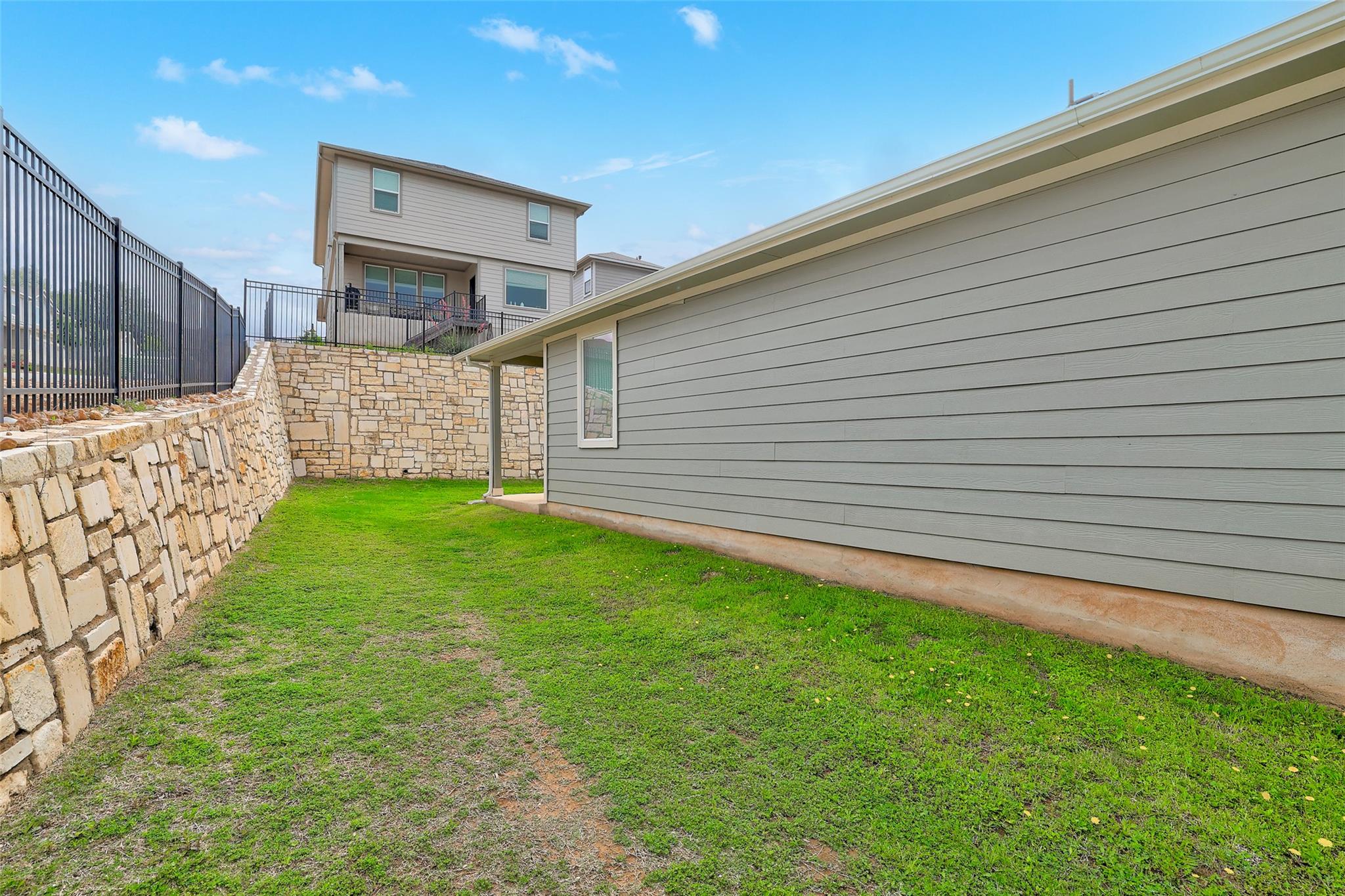 213 Florenz Ln, Georgetown, TX 78628