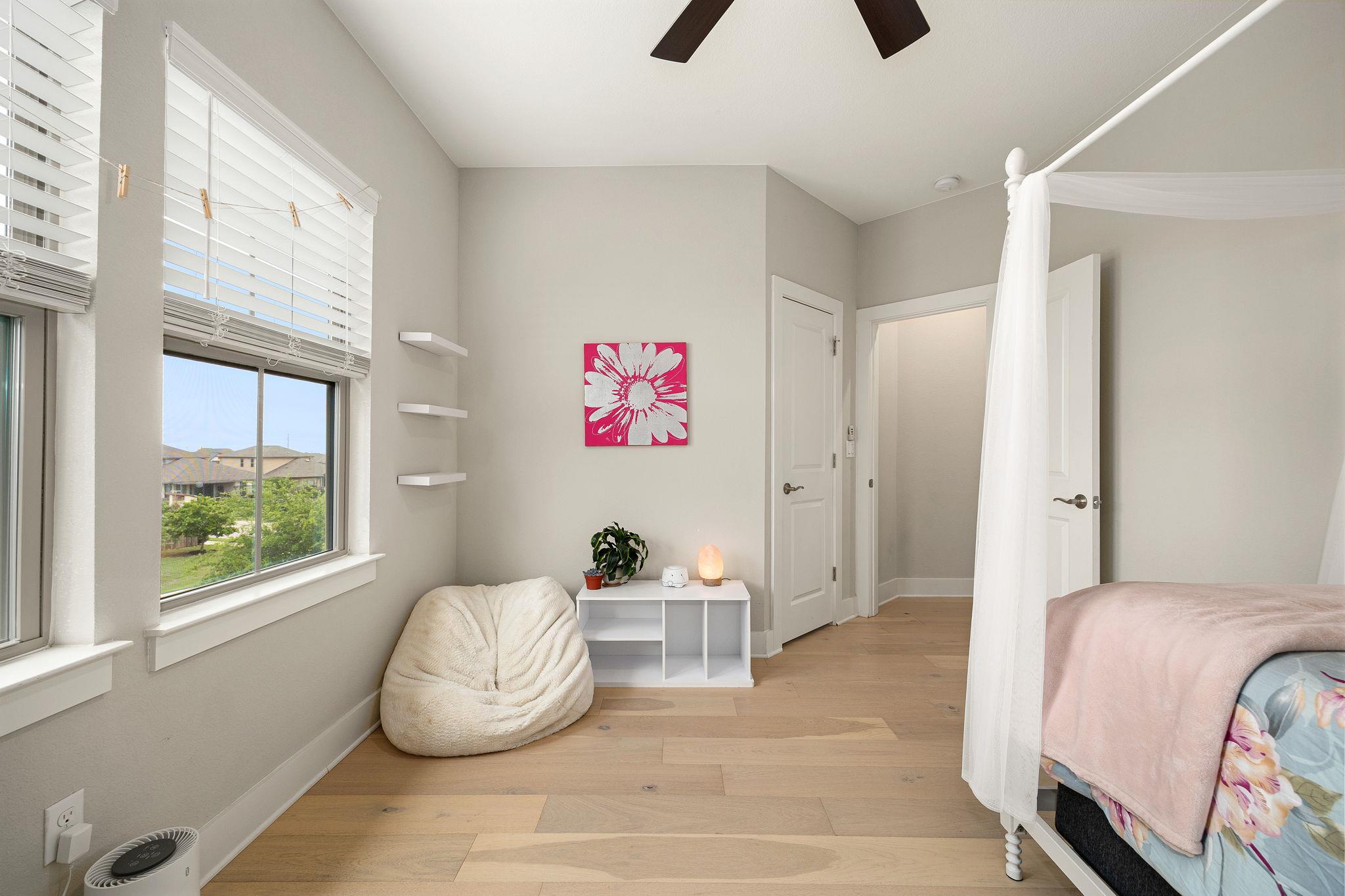 5005 Globe Mallow Dr, Austin, TX 78739