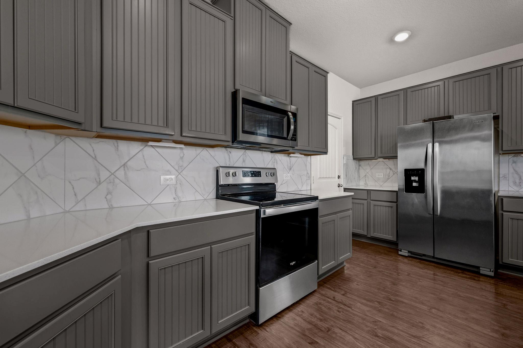 220 Saranac Dr, Elgin, TX 78621