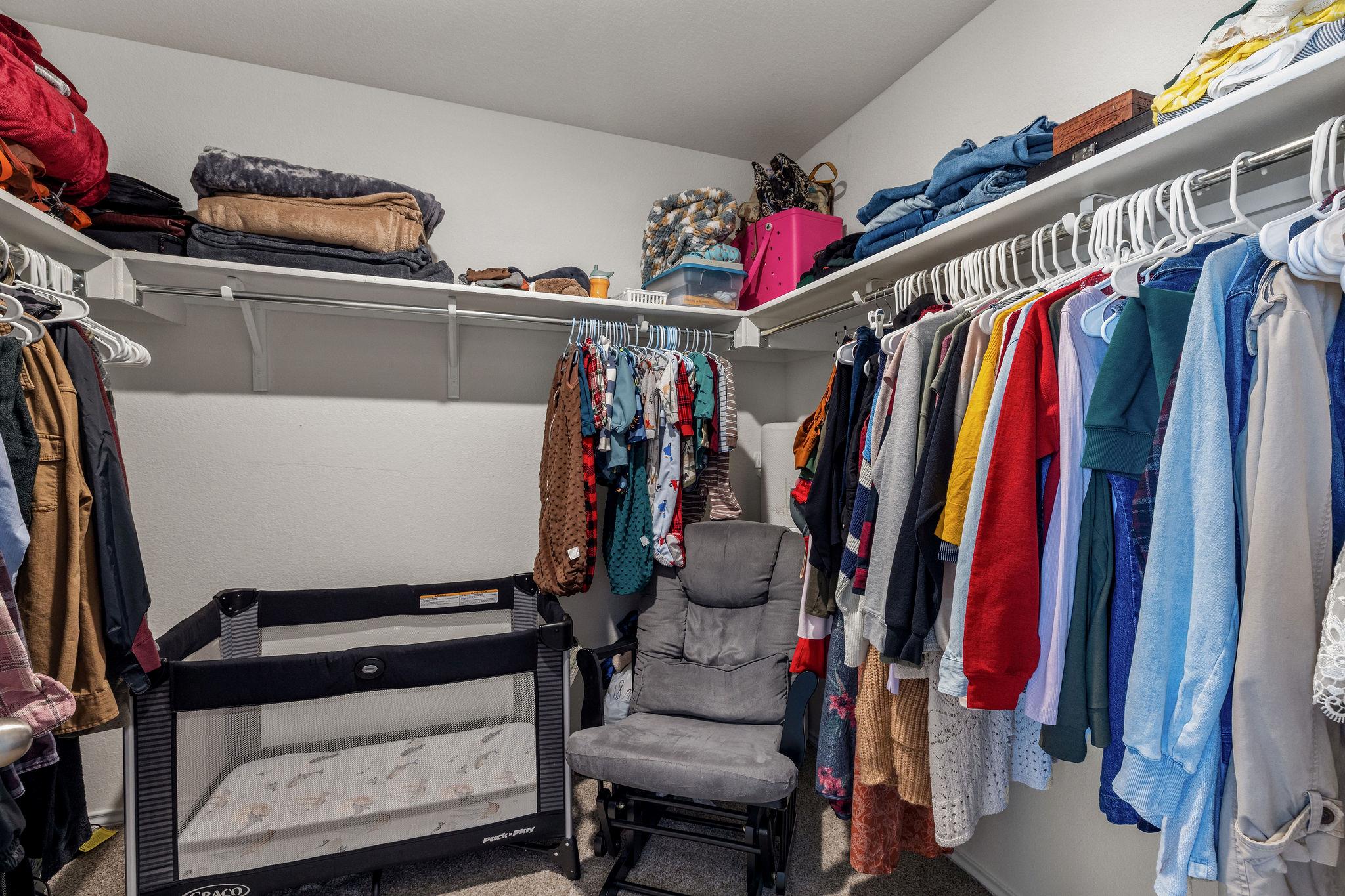 220 Saranac Dr, Elgin, TX 78621