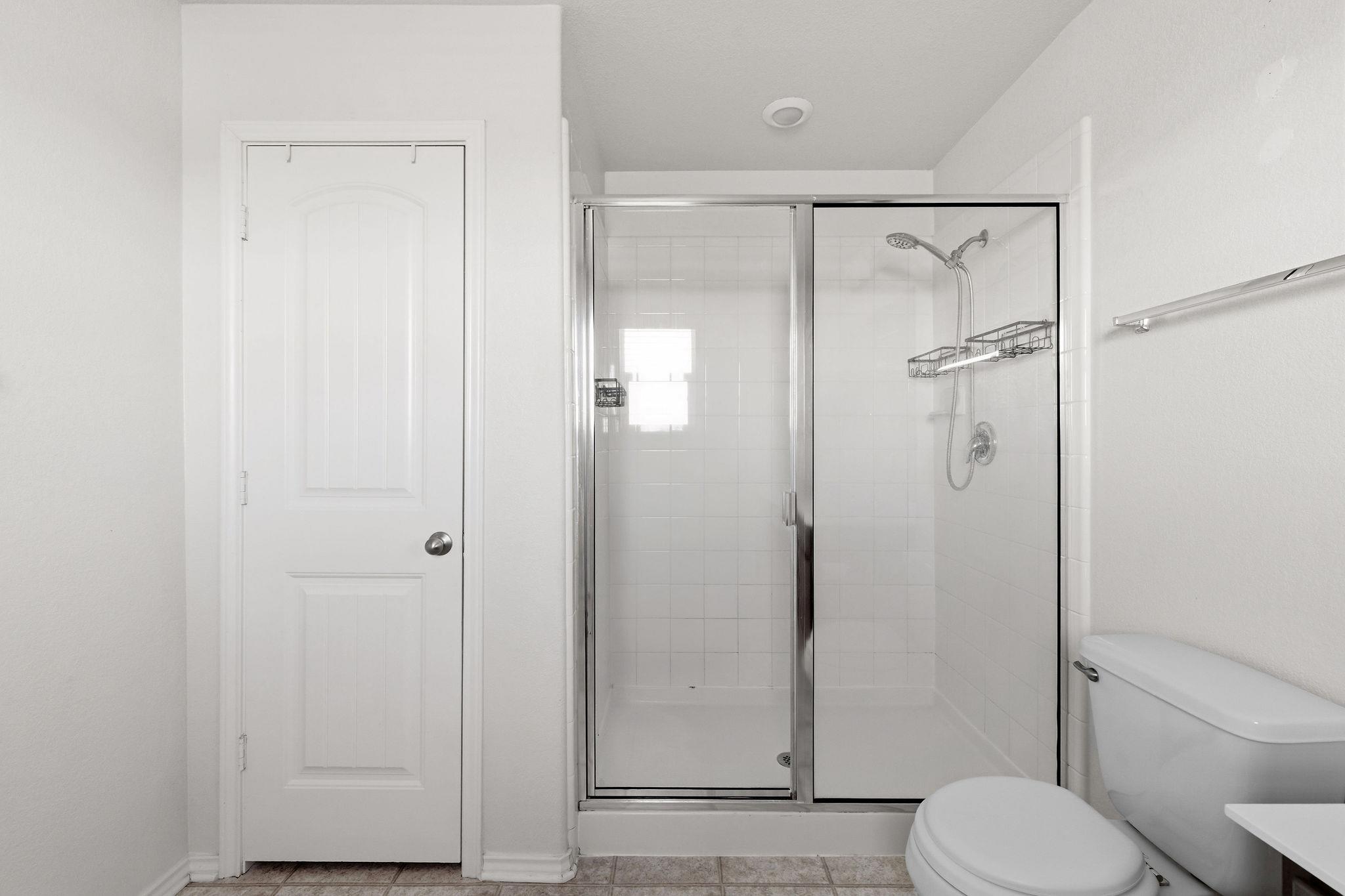 220 Saranac Dr, Elgin, TX 78621