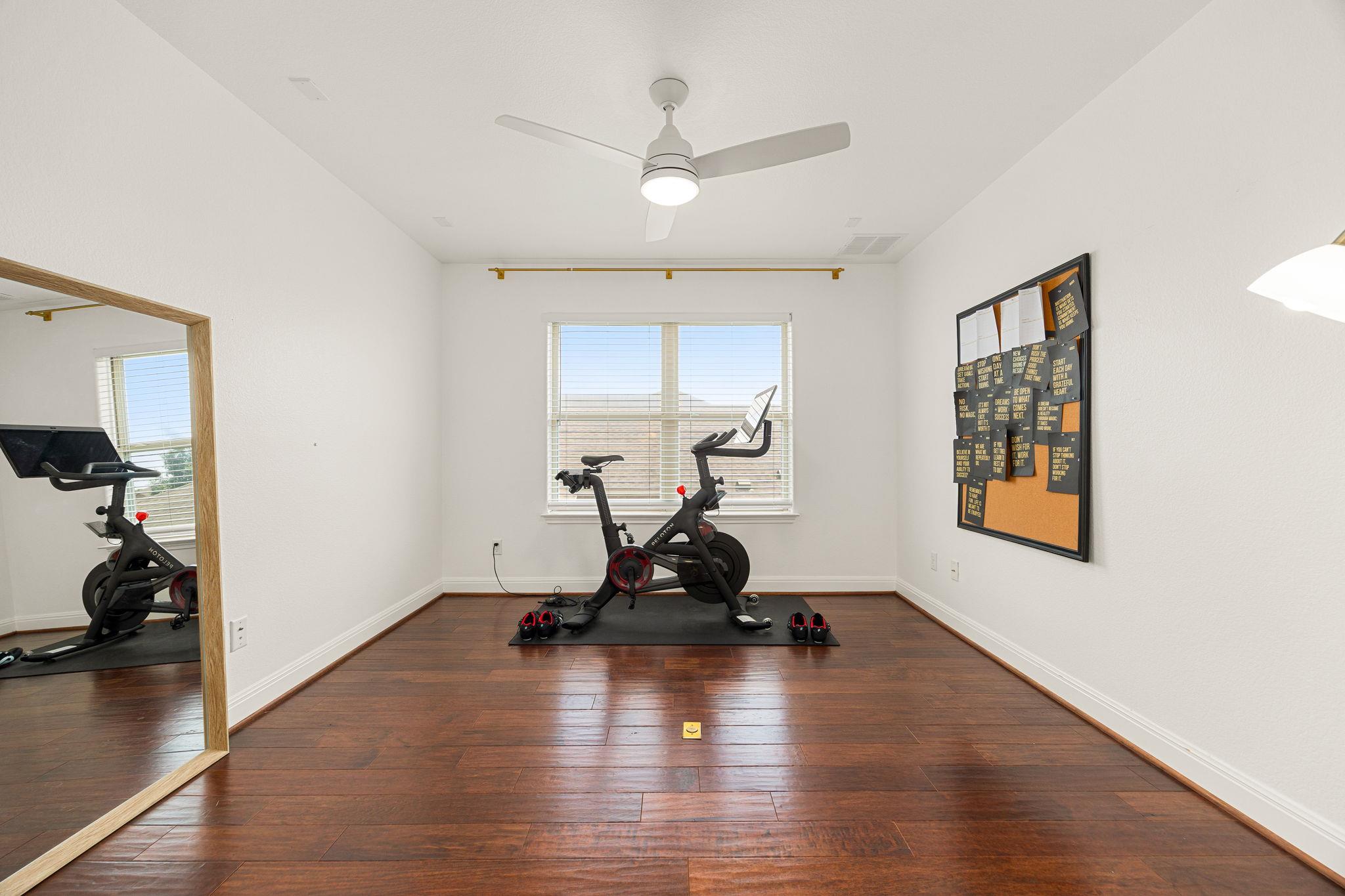 225 Pettigrew Path, Buda, TX 78610