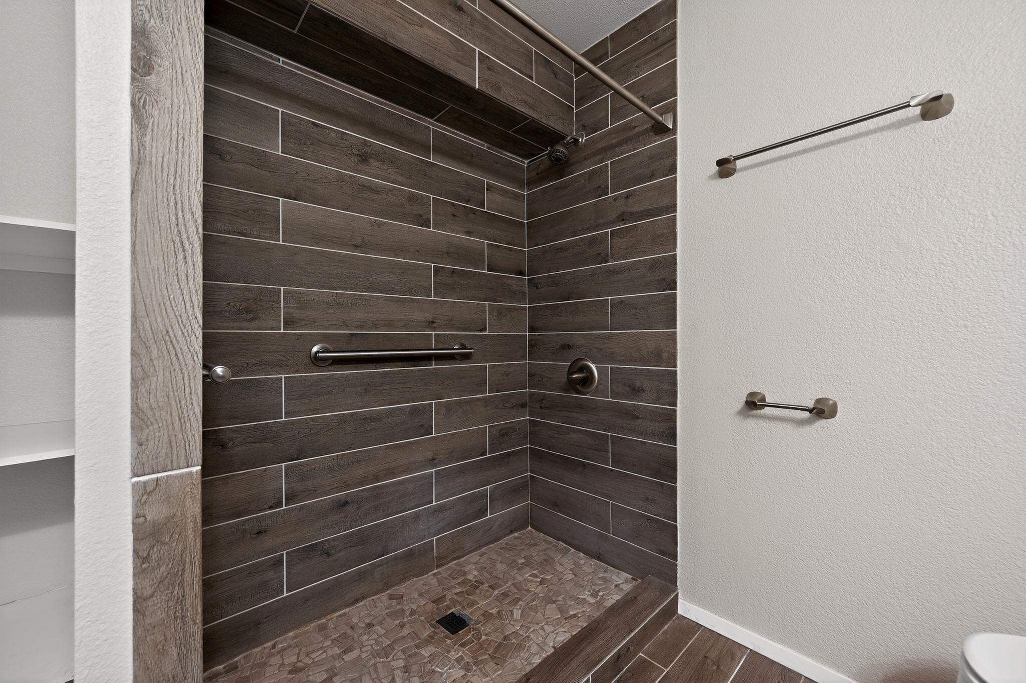 1911 Tipperary Dr, Leander, TX 78641