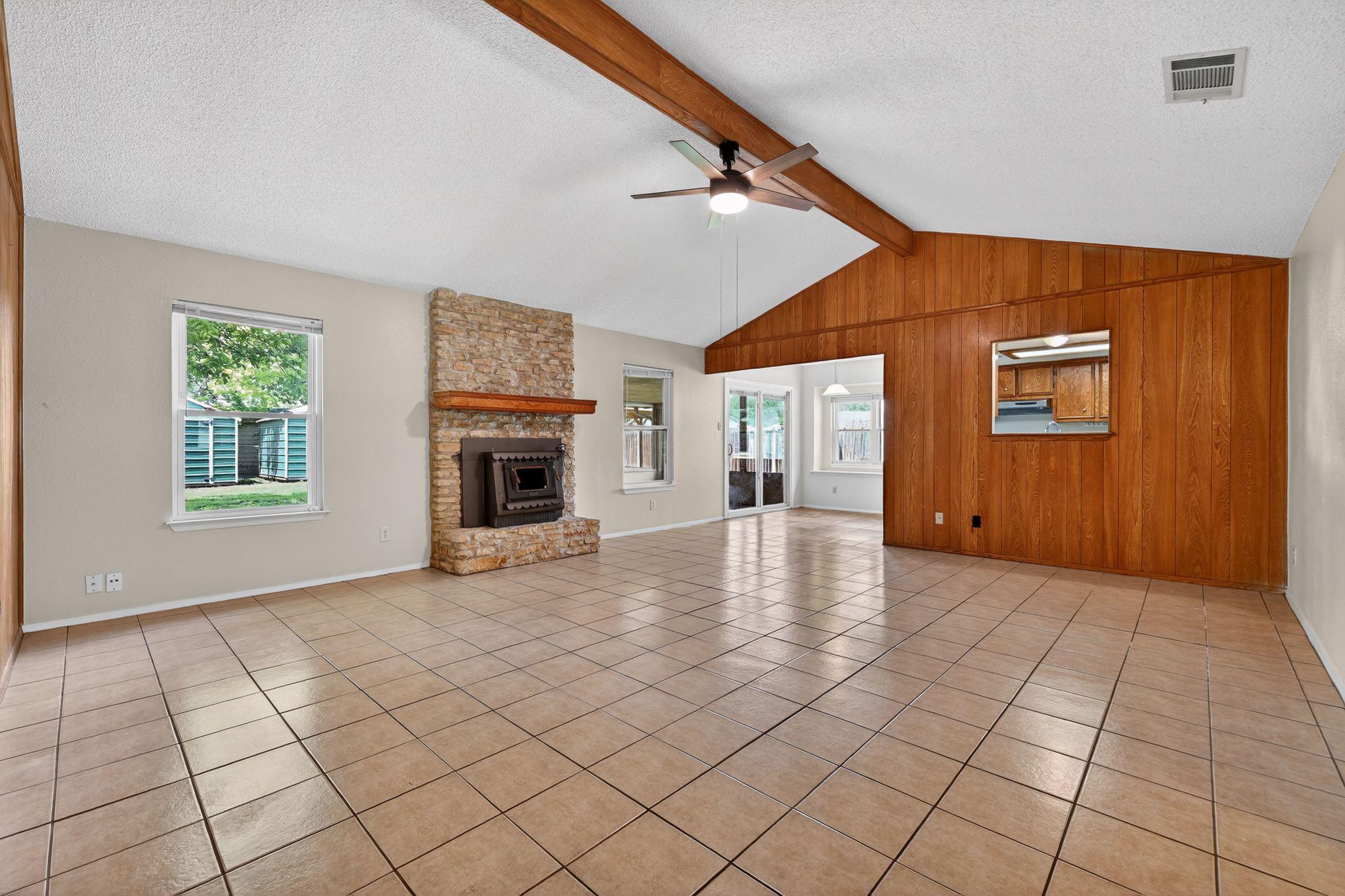 1911 Tipperary Dr, Leander, TX 78641