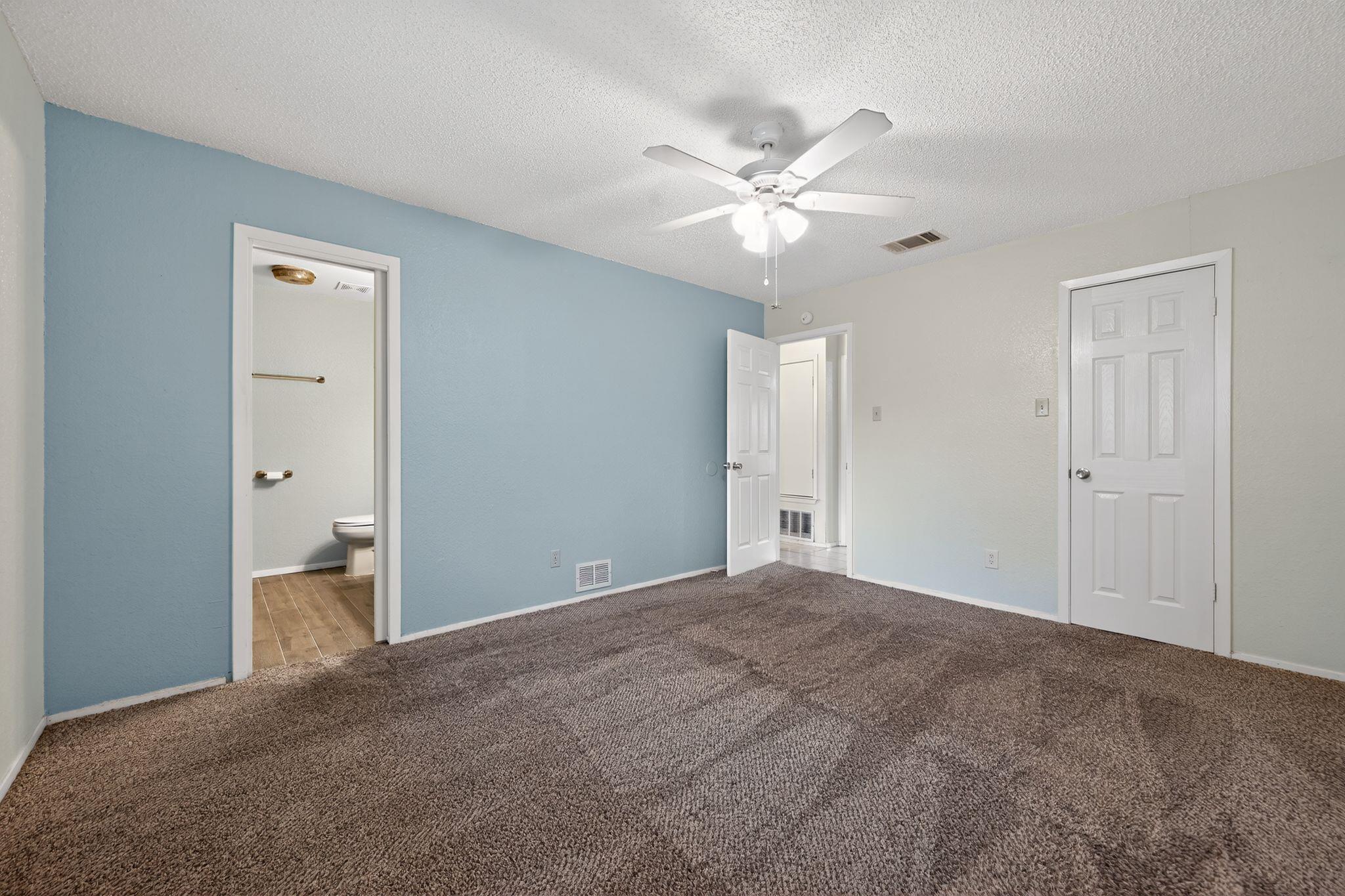 1911 Tipperary Dr, Leander, TX 78641