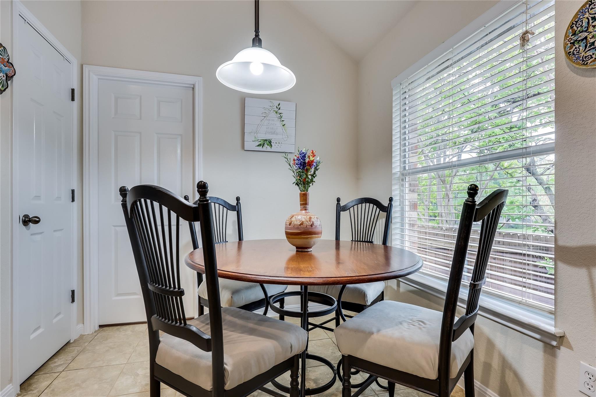 1426 Gracy Dr, Austin, TX 78758