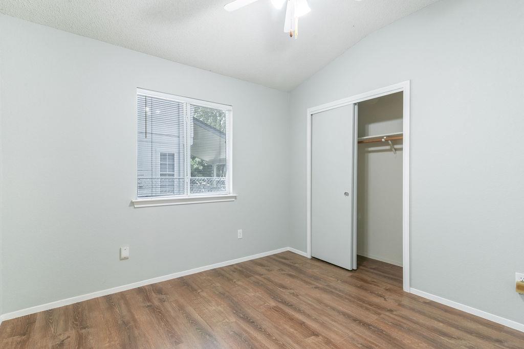 1902 Hollow Tree Blvd, Round Rock, TX 78681