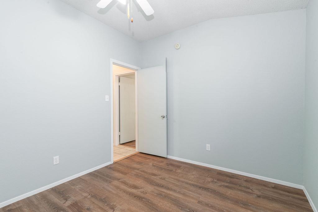 1902 Hollow Tree Blvd, Round Rock, TX 78681