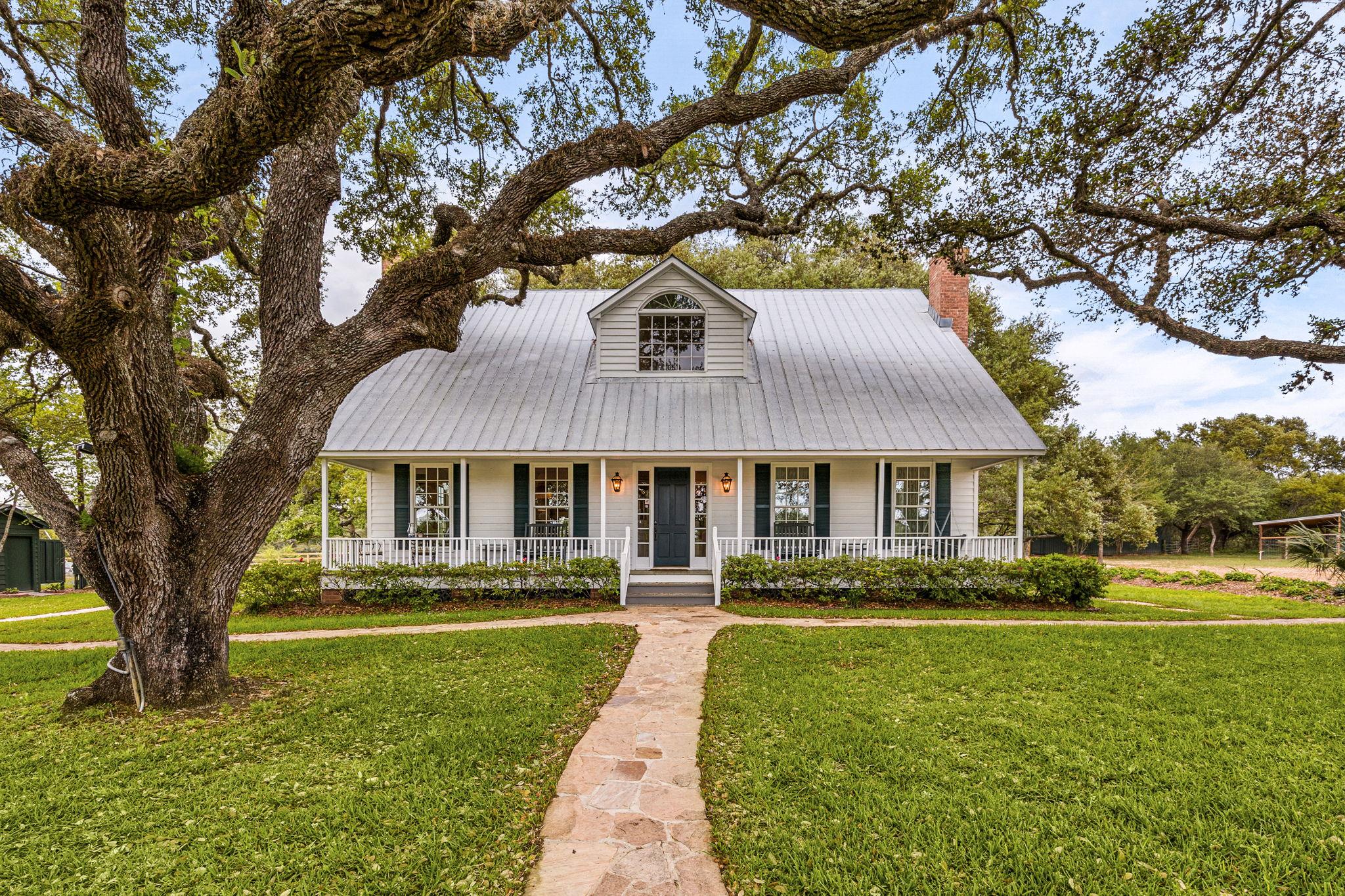 12900 Newberg Rd, Cat Spring, TX 78933