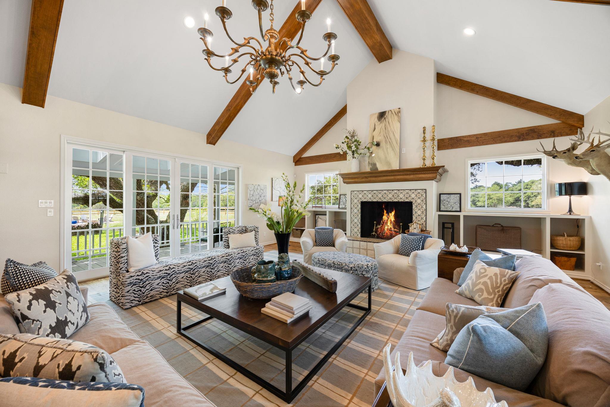 12900 Newberg Rd, Cat Spring, TX 78933