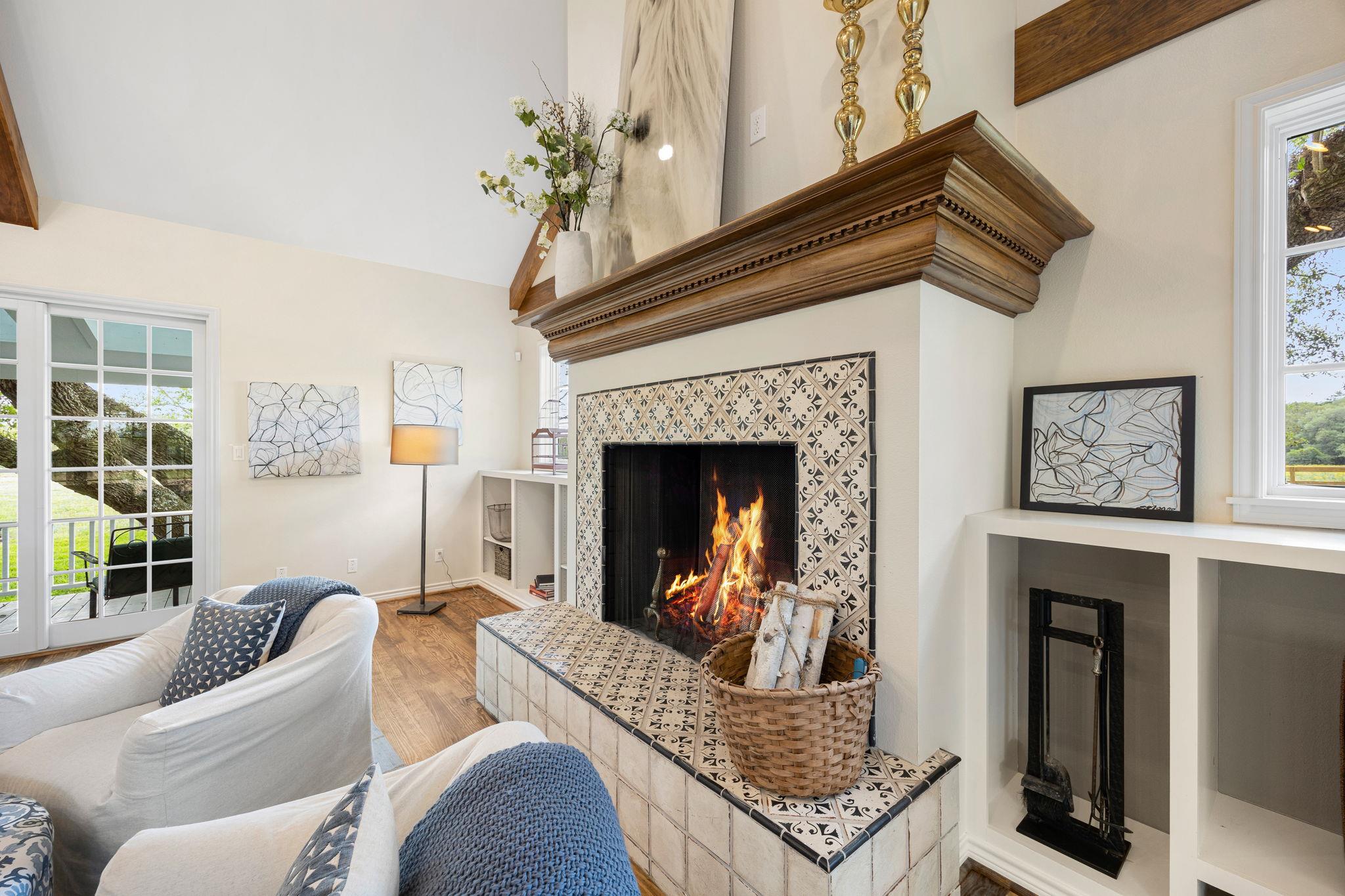 12900 Newberg Rd, Cat Spring, TX 78933