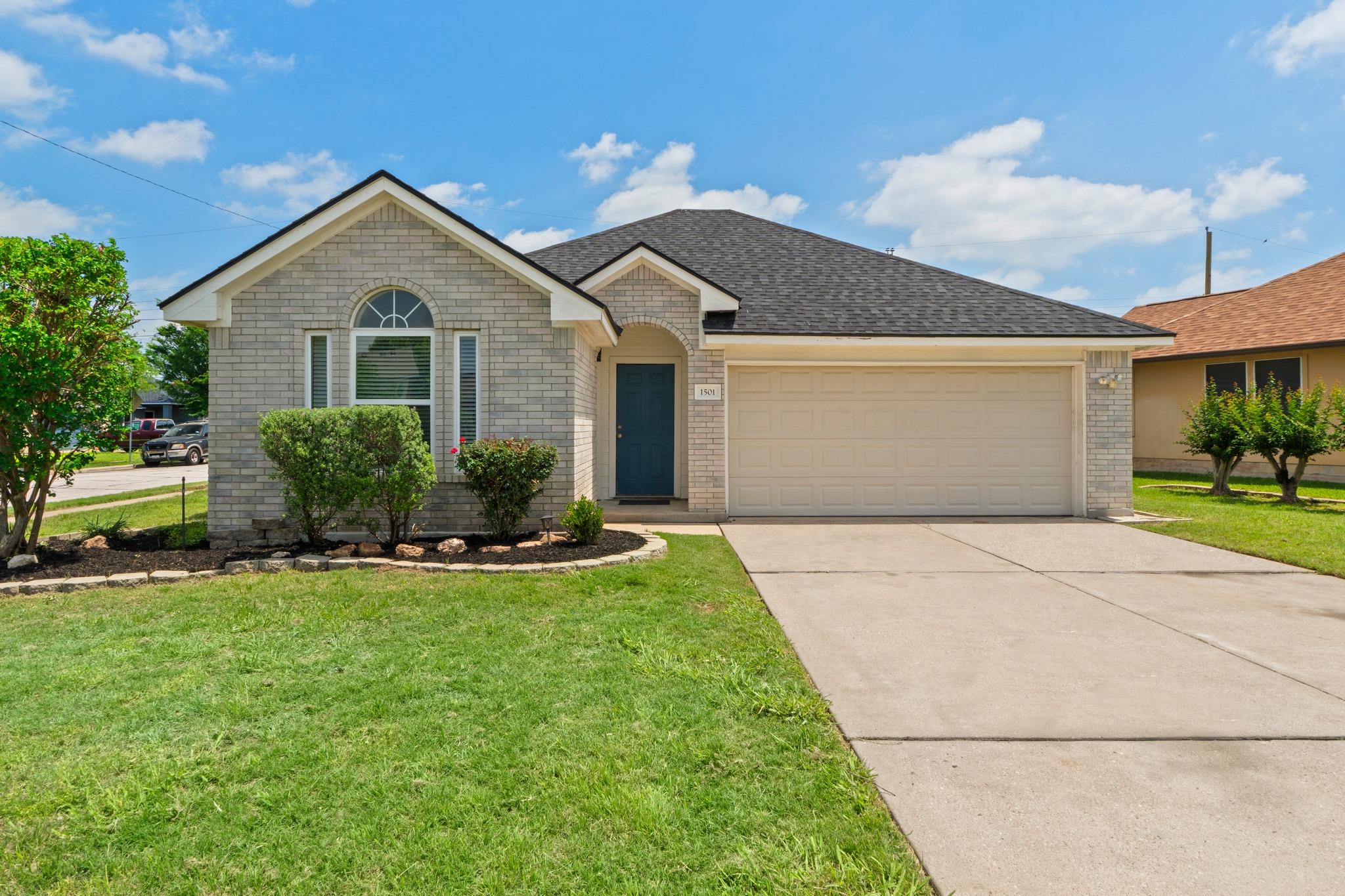 1501 Catherine Ct, Round Rock, TX 78664