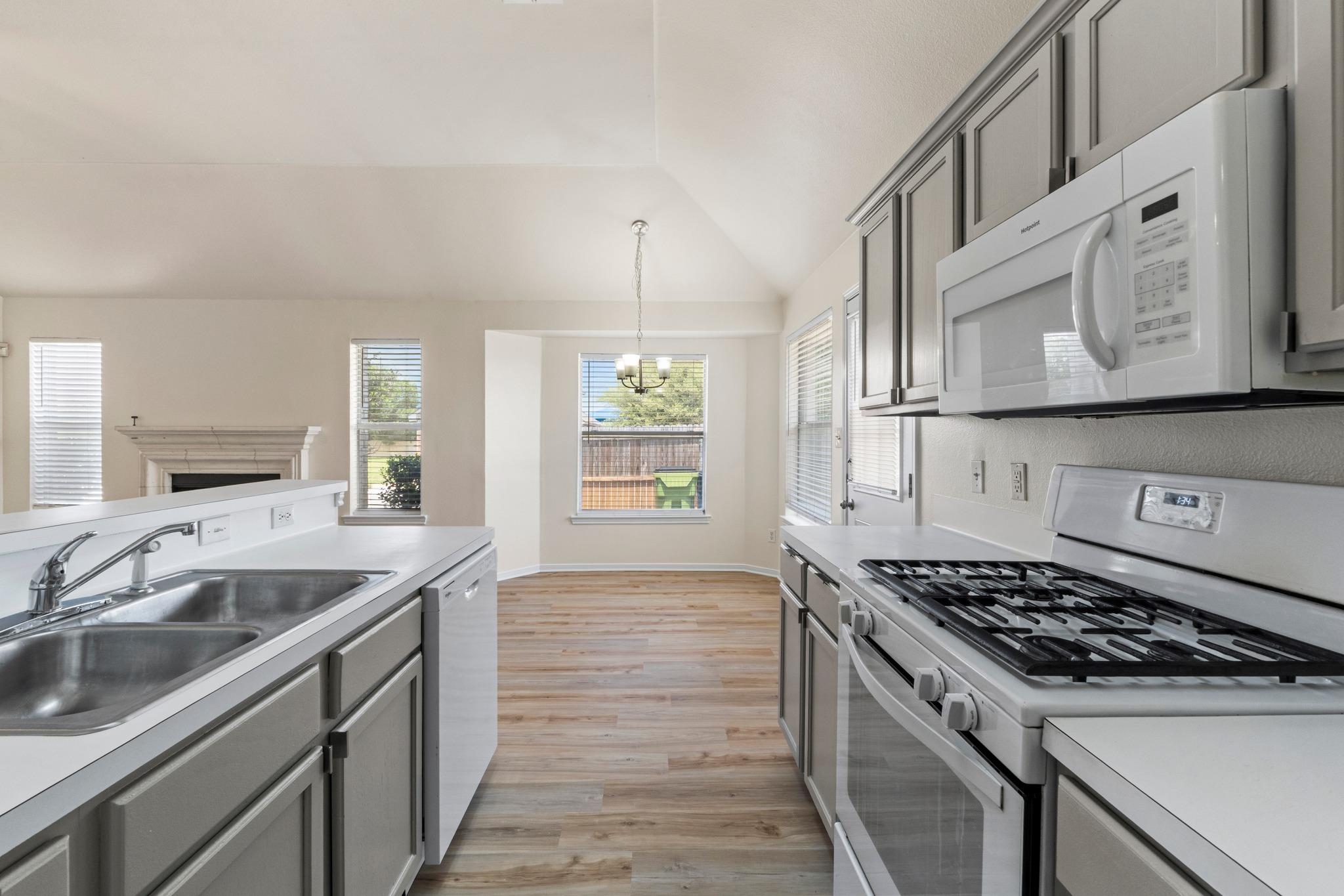 1501 Catherine Ct, Round Rock, TX 78664