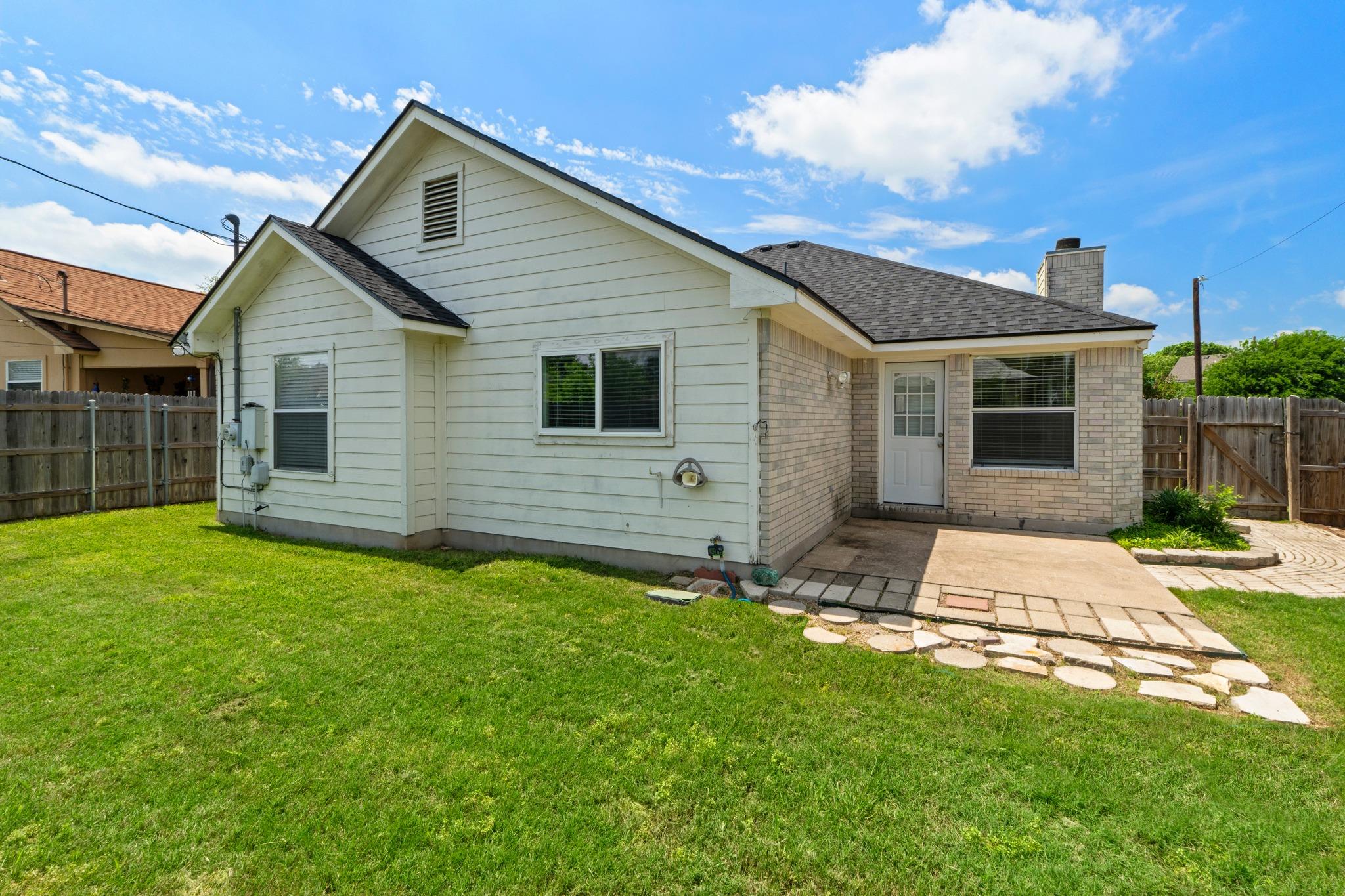 1501 Catherine Ct, Round Rock, TX 78664