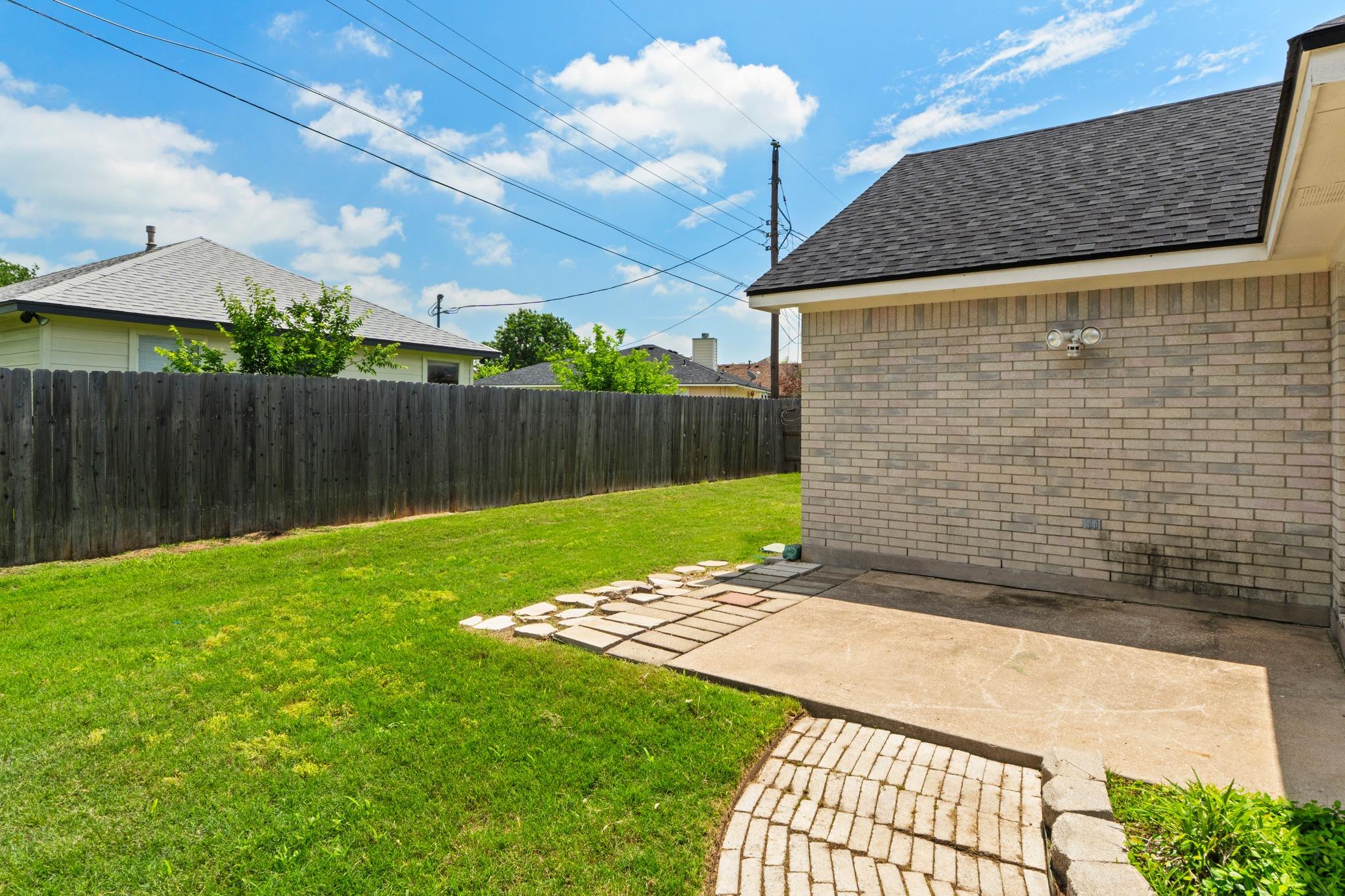 1501 Catherine Ct, Round Rock, TX 78664