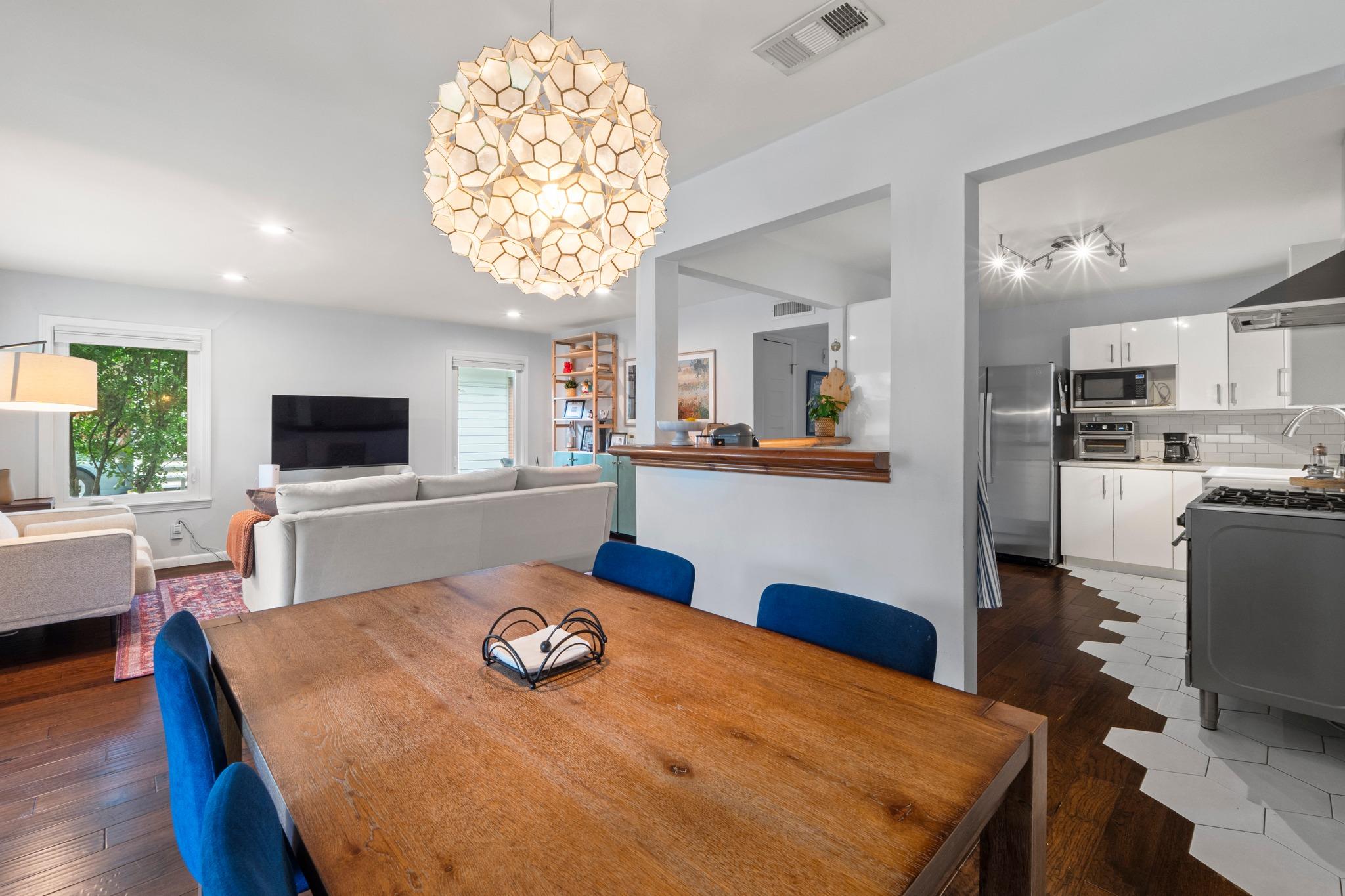 1301 Ridgemont Dr, Austin, TX 78723