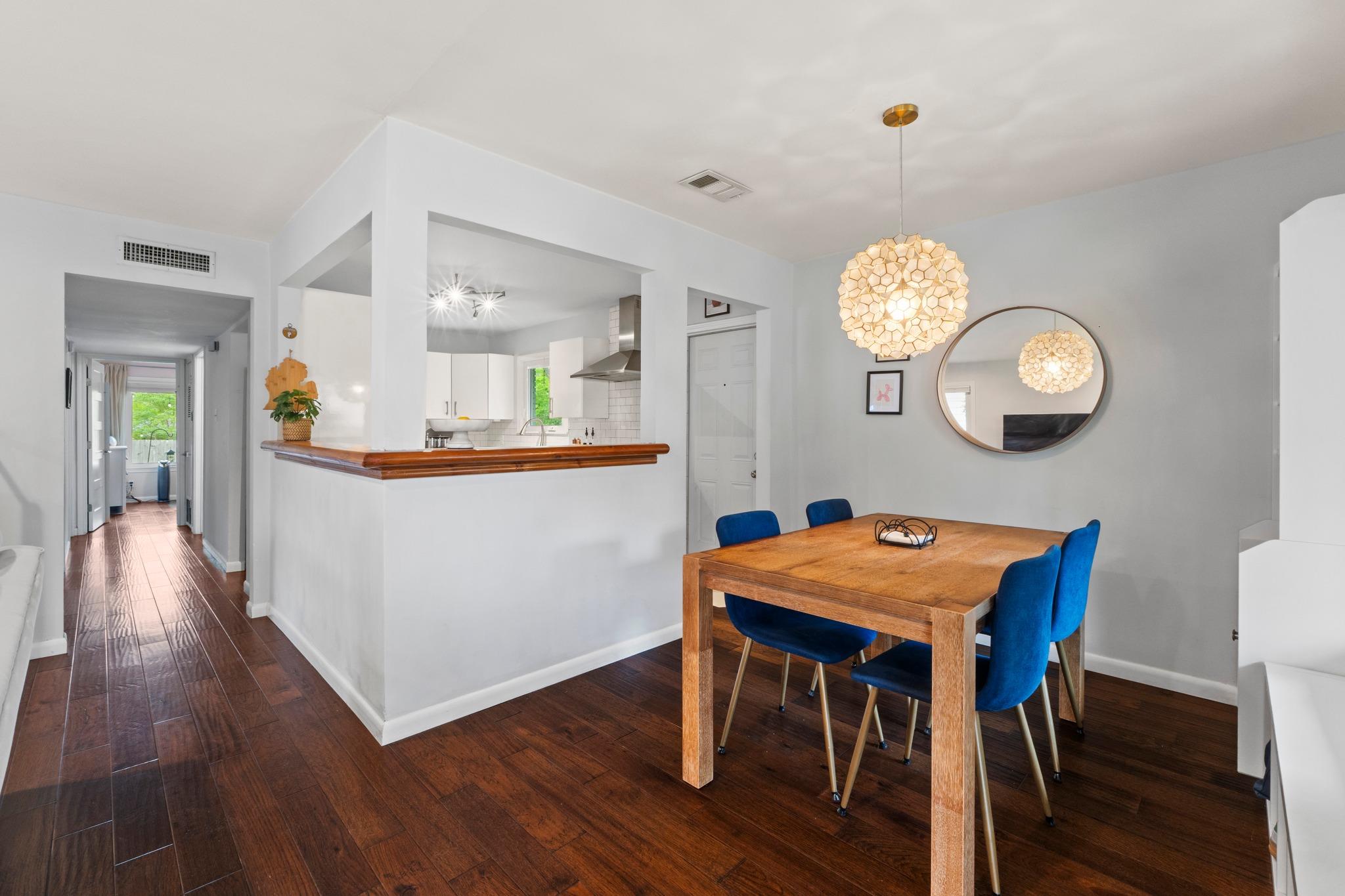 1301 Ridgemont Dr, Austin, TX 78723