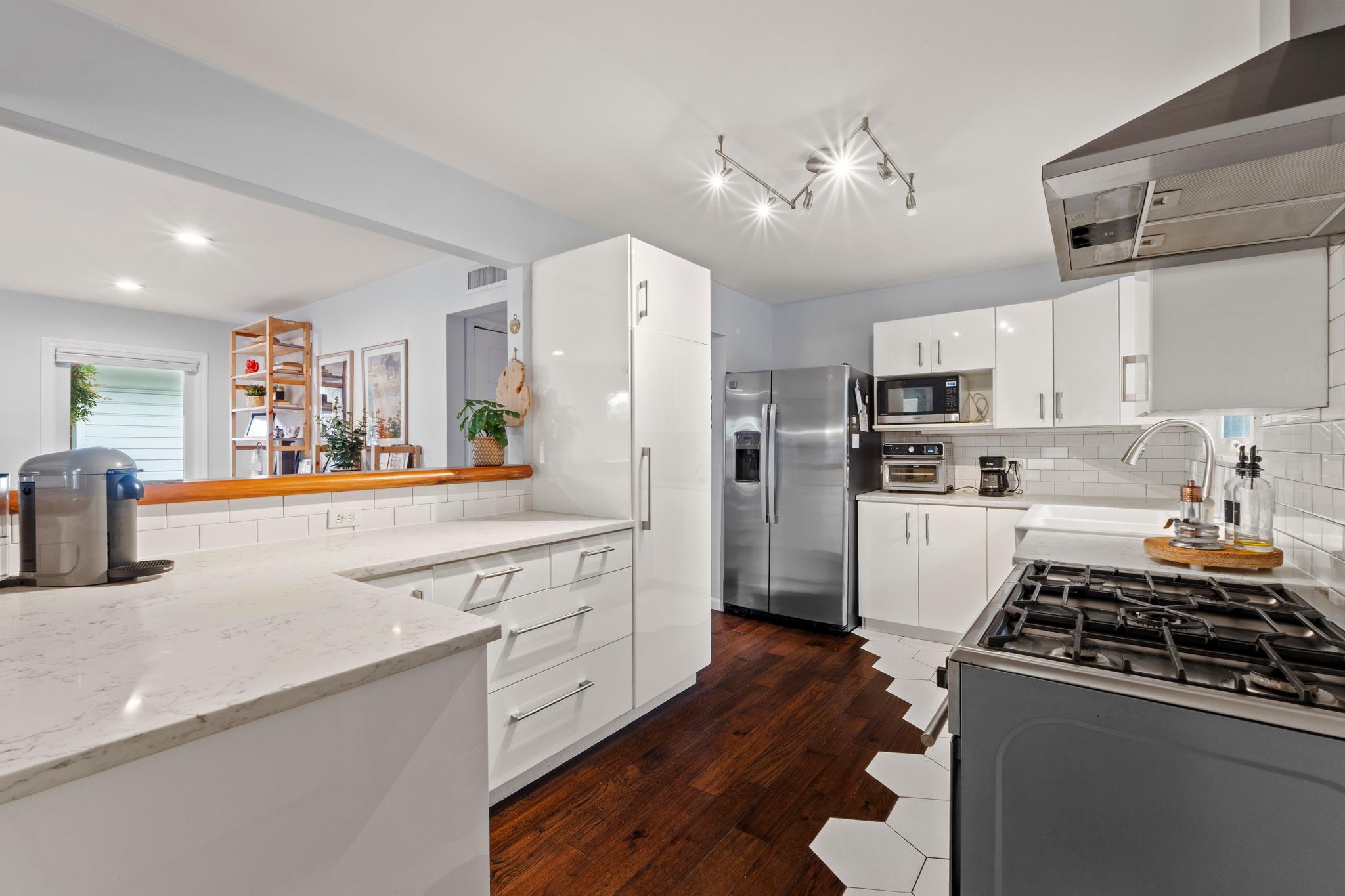 1301 Ridgemont Dr, Austin, TX 78723